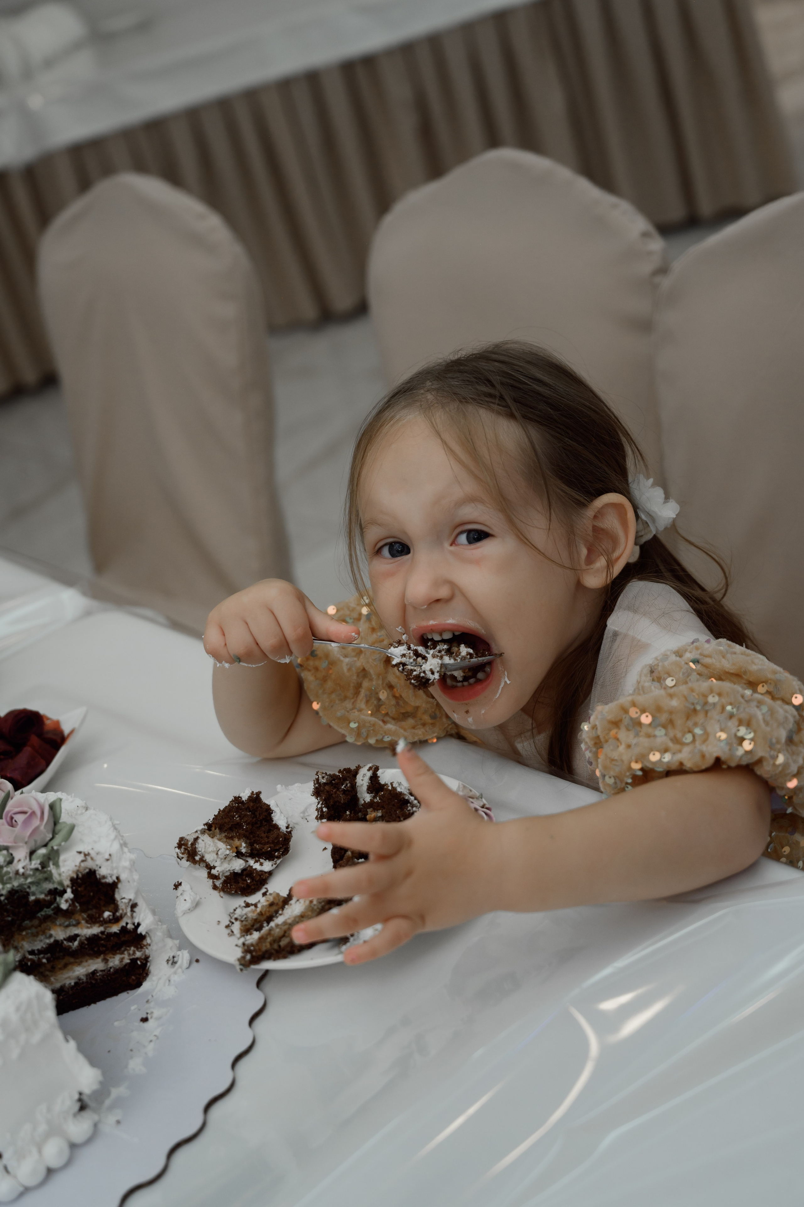 В + В. Свадебный фотограф в г. Астрахань. Так же выезжаю в другие города