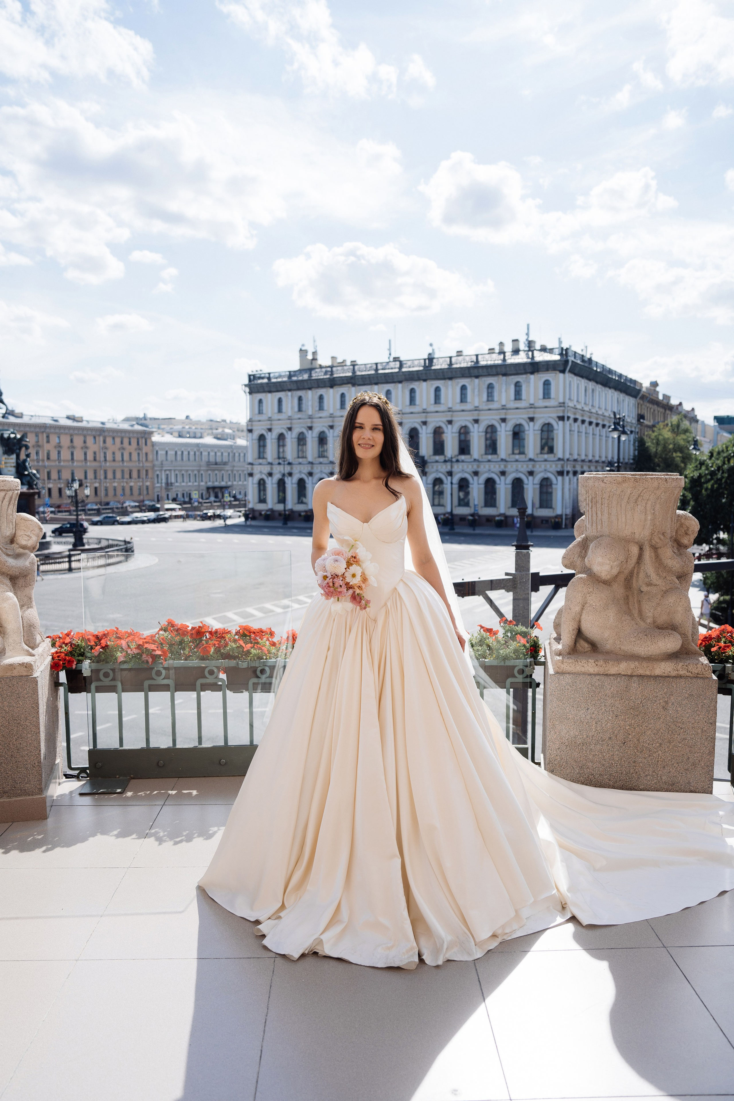 Свадьба в астории. Свадебный фотограф организатор в Санкт-Петербурге Ассоль Опарина