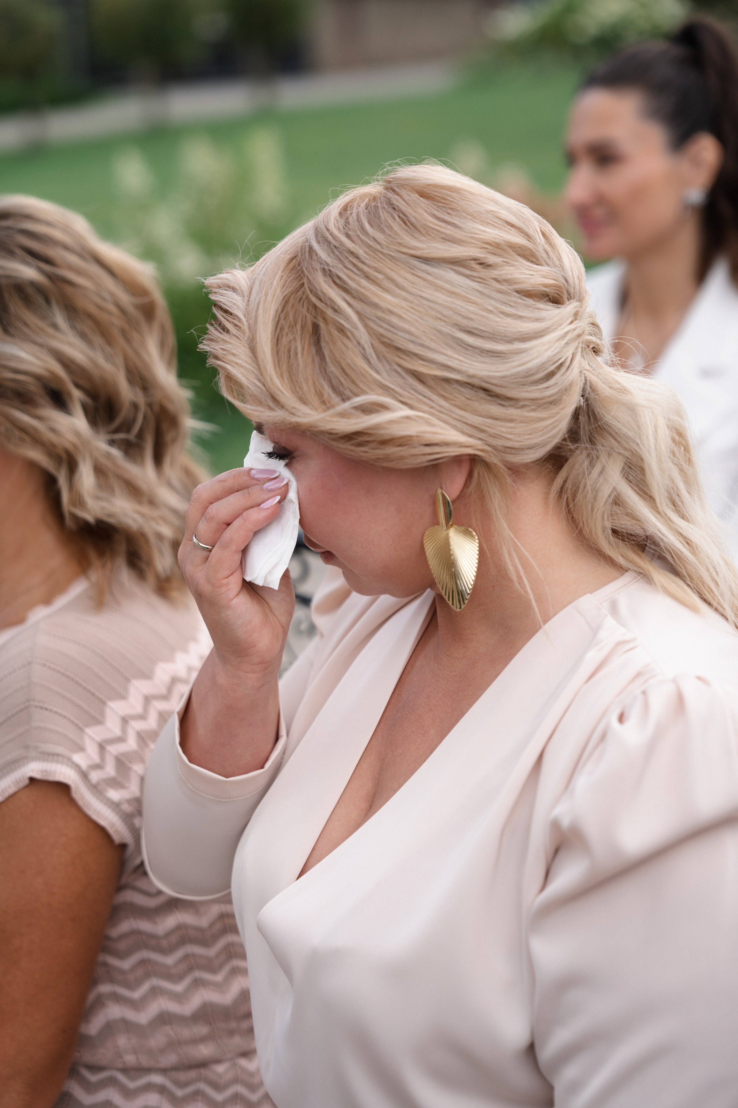 Валерия & Павел. Яркая свадьба в стиле модерн на природе. Свадебный фотограф организатор в Санкт-Петербурге Ассоль Опарина
