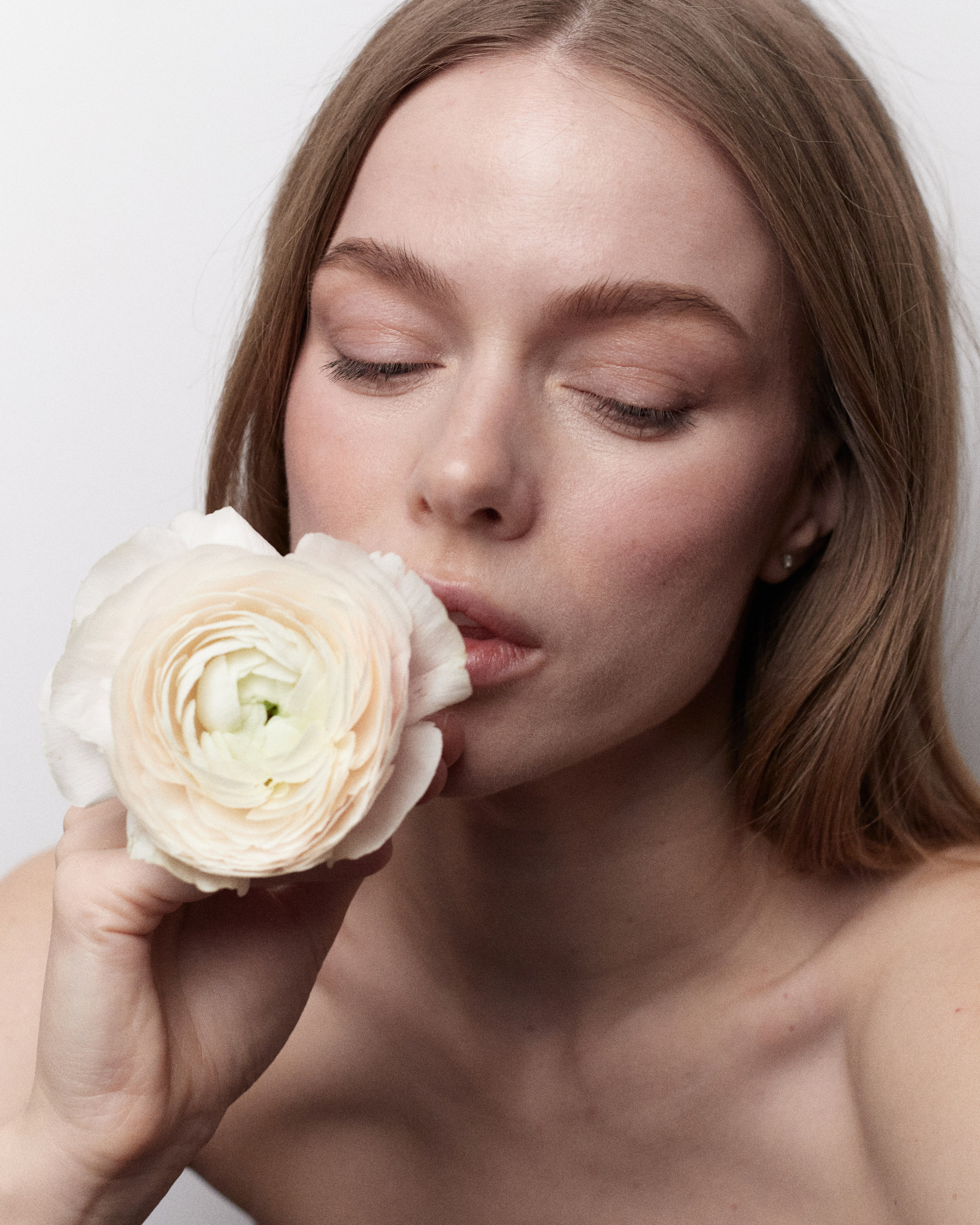 Люди. Главная