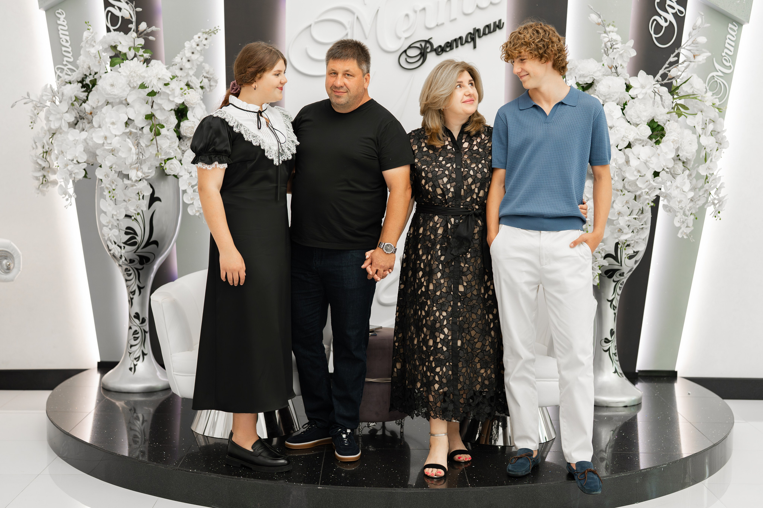 Школьный бал. Фотограф видеограф Геннадий Янбаев в Сочи, Краснодаре