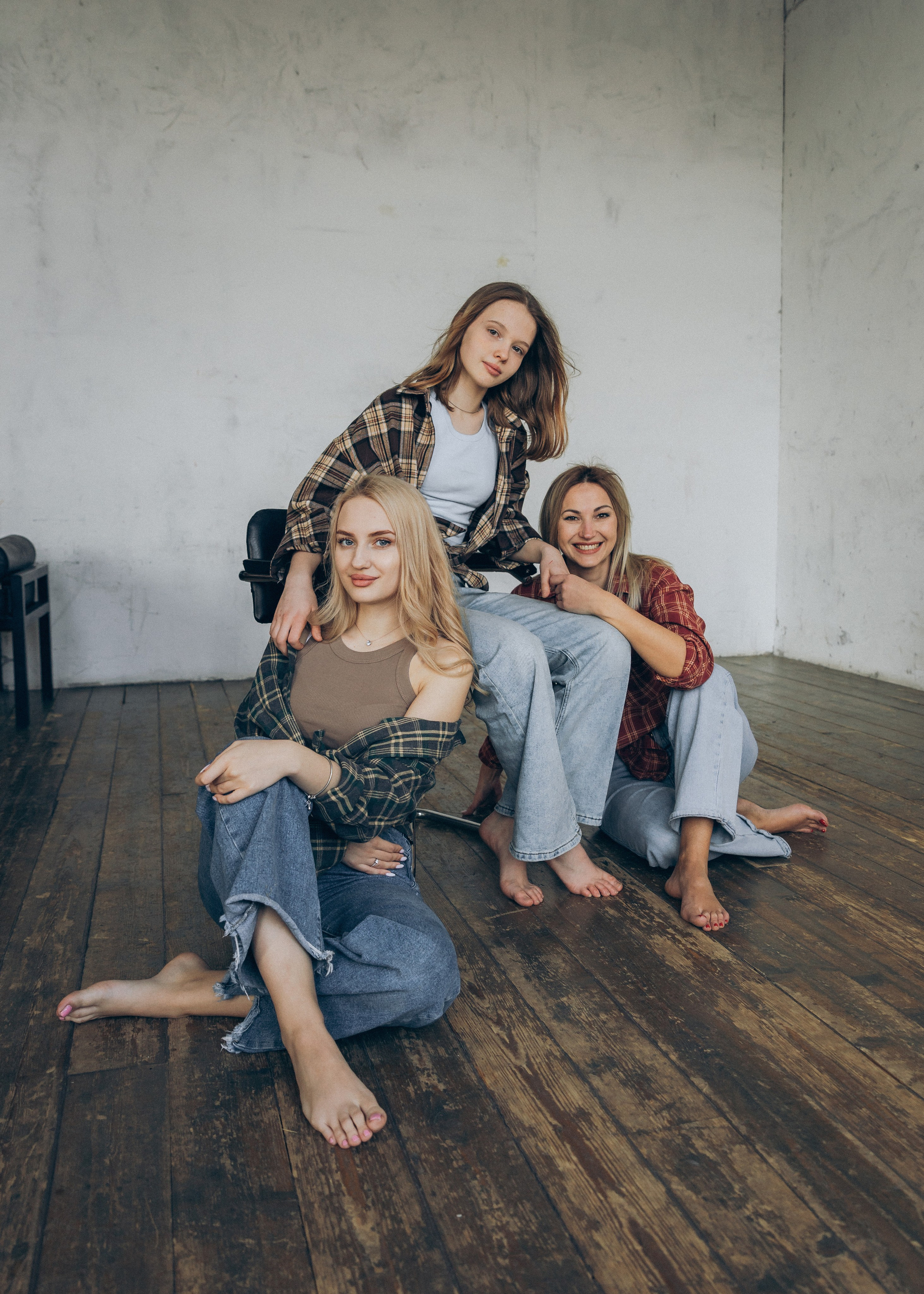 Юля, Вика, Лена. Семейный фотограф В Москве Александра Дейкун