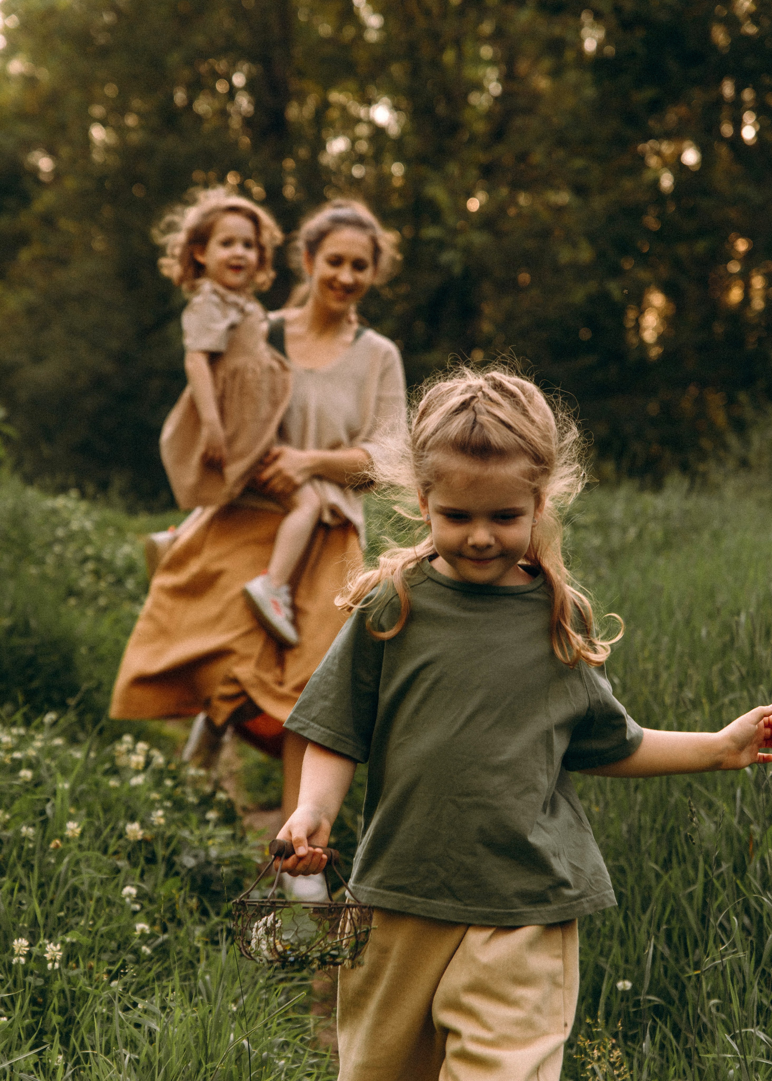 Галя, Варя, Аврора. Семейный фотограф В Москве Александра Дейкун