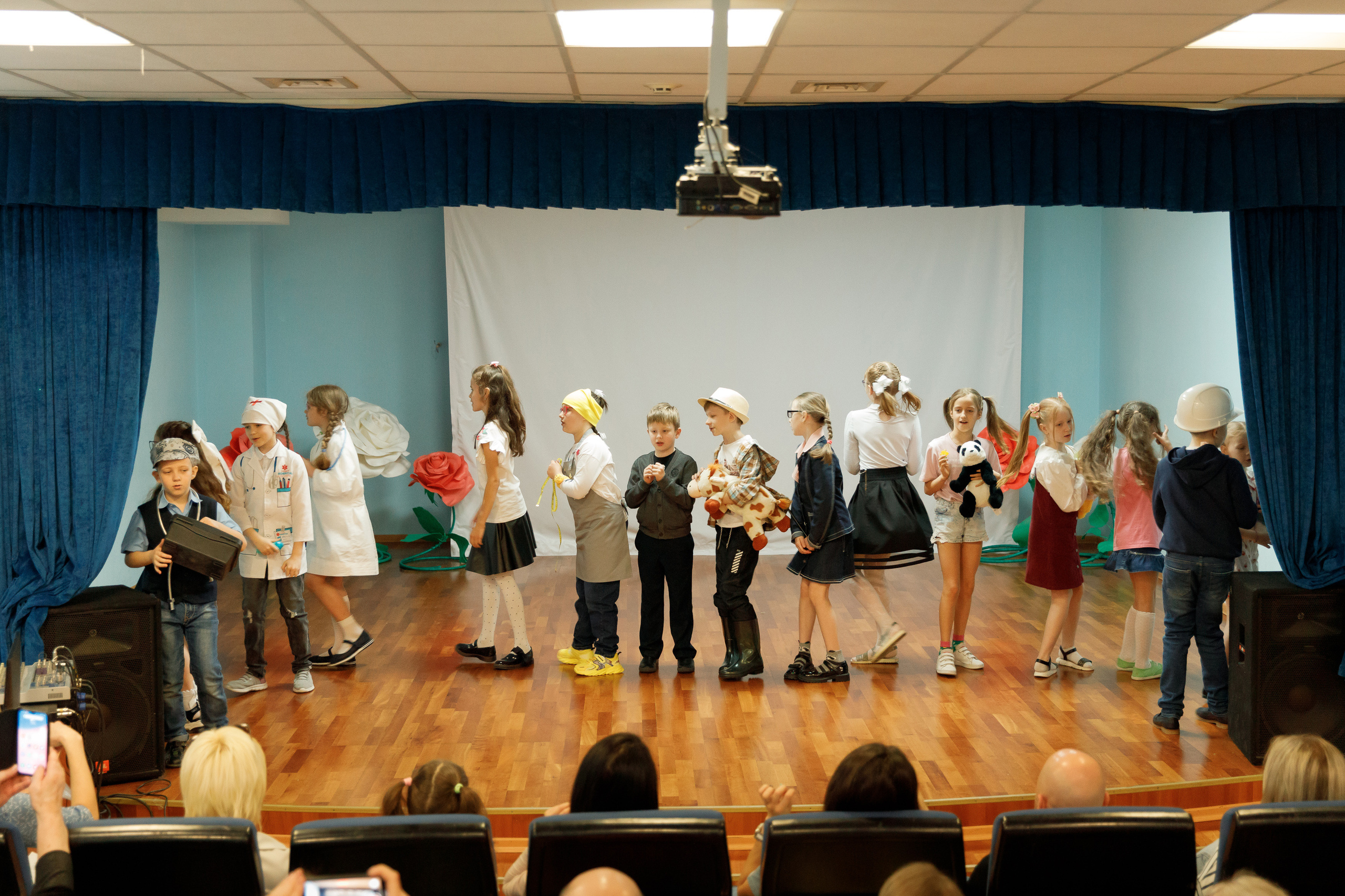 Школа «Кристалл» | Show us your talent. Свадебный, семейный и школьный фотограф в Сызрани Максим Баталов