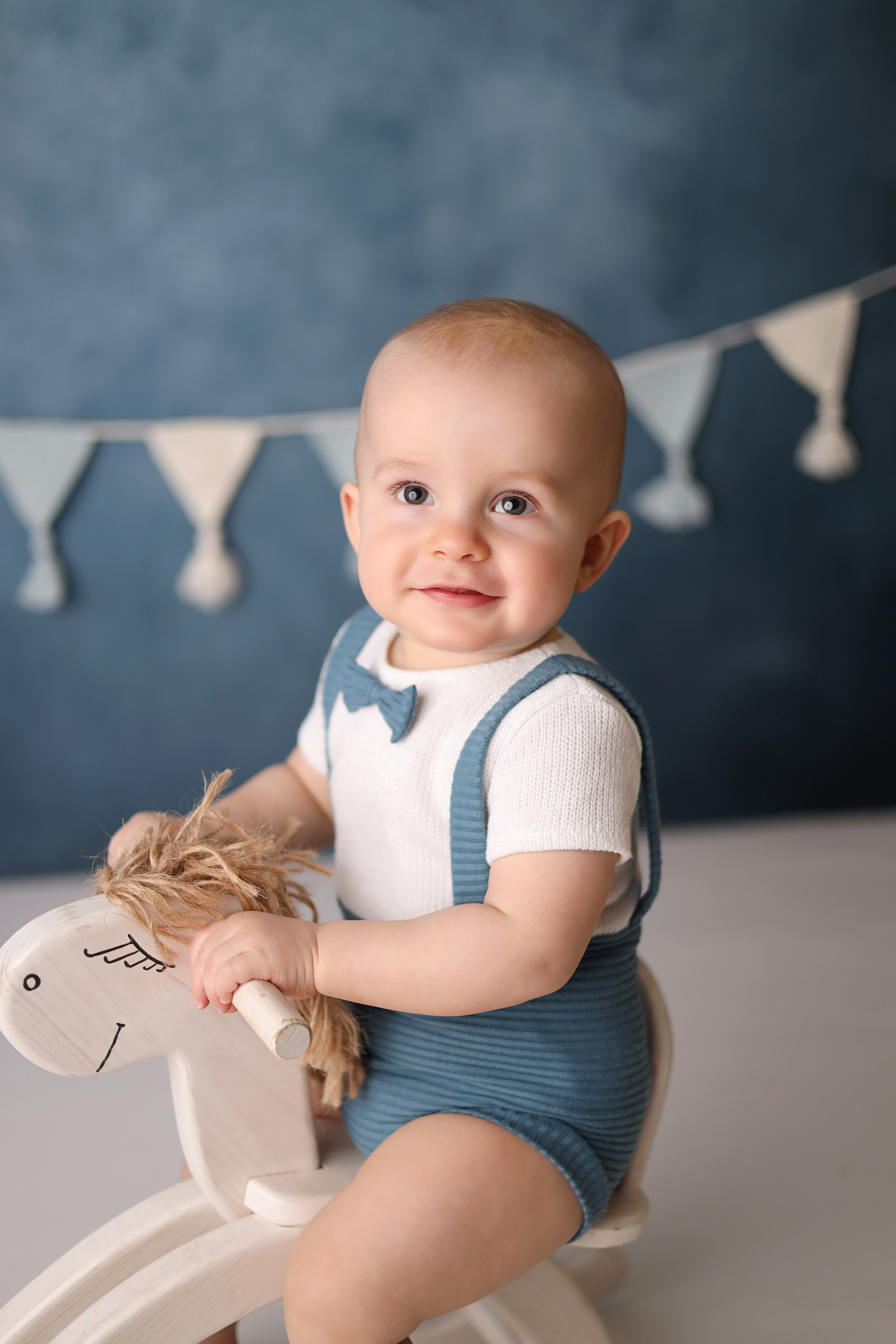 Максиму 11 месяцев. Фотограф новорожденных Москва. Ньюборн фотограф Москва