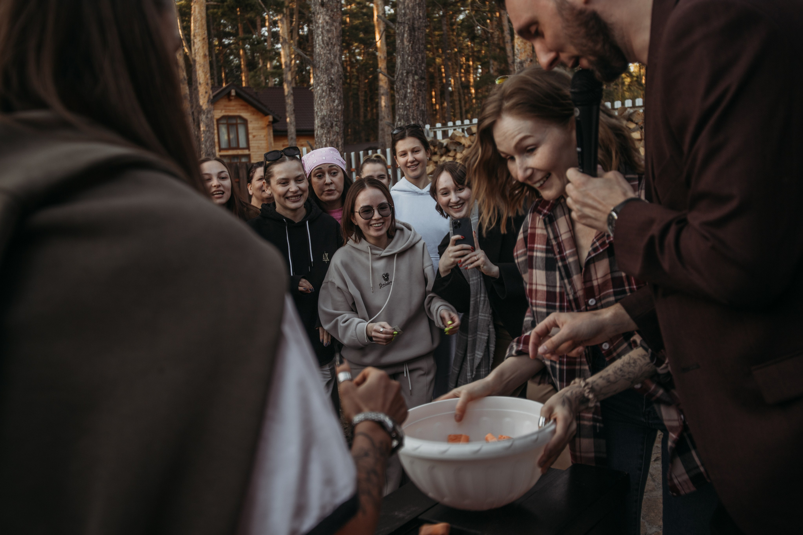 Корпоратив Muza_Arts. Венера Гайн. Репортажный фотограф  Тюмень. Обучение фотографии с 0