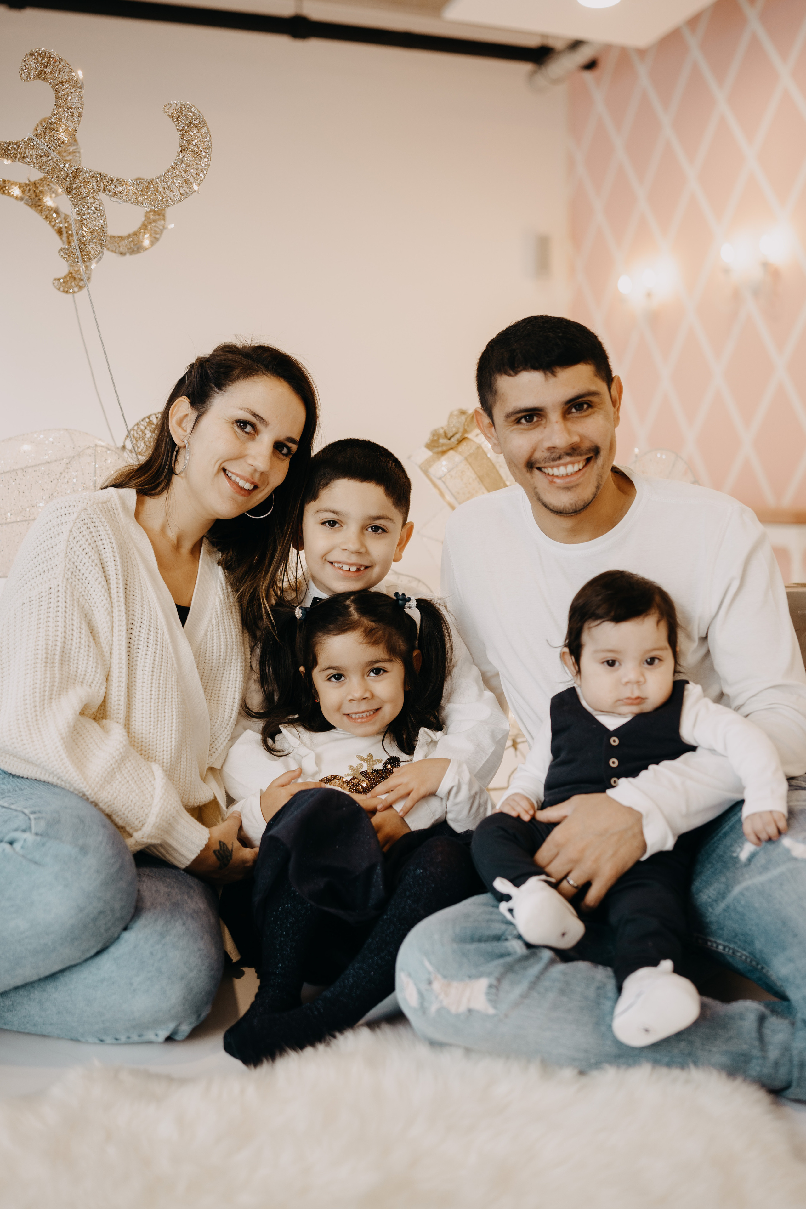 Christmas photoshoot. Профессиональный свадебный фотограф в Женеве и Швейцарии | Таня Вовчецкая