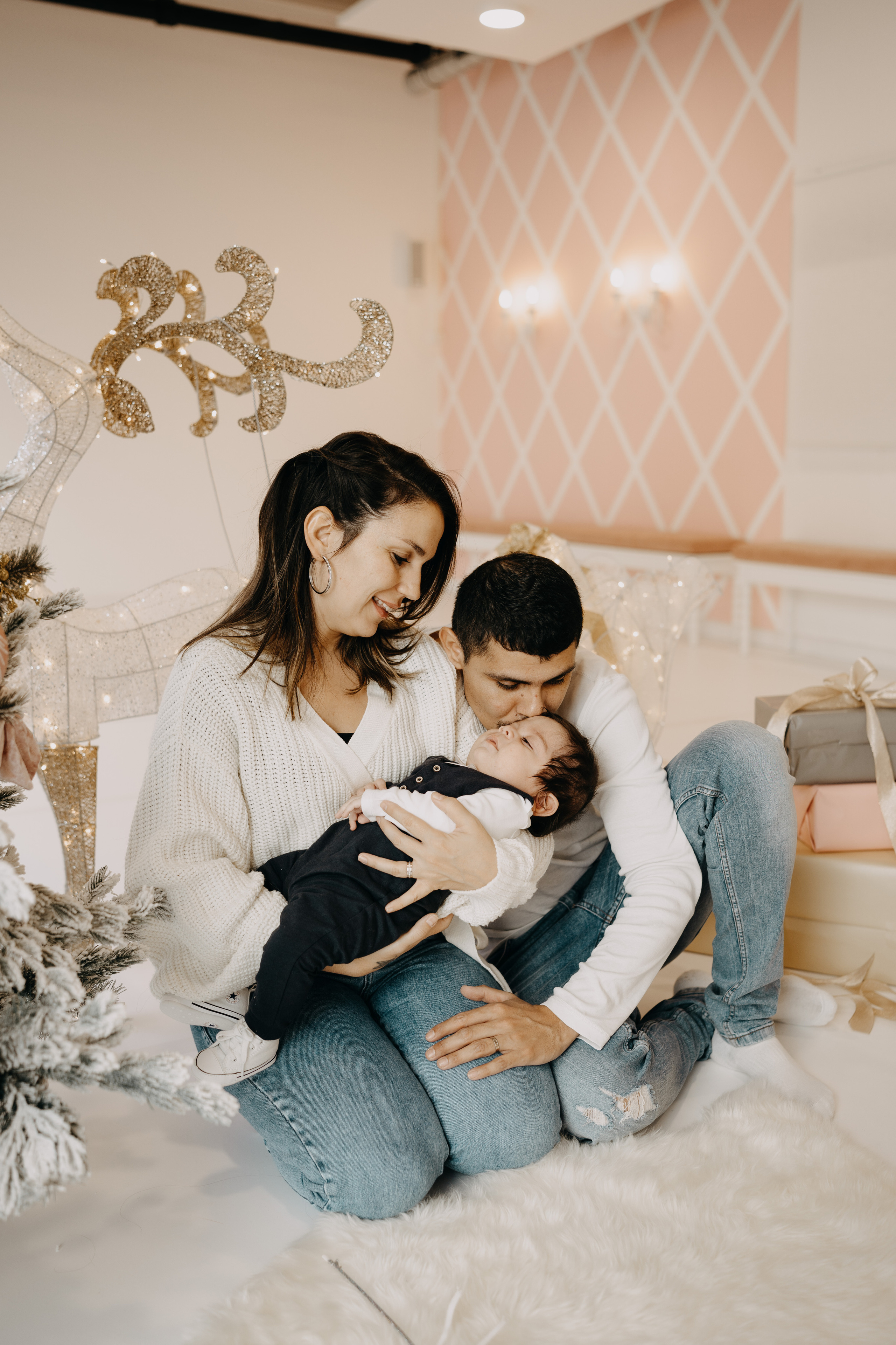 Christmas photoshoot. Профессиональный свадебный фотограф в Женеве и Швейцарии | Таня Вовчецкая