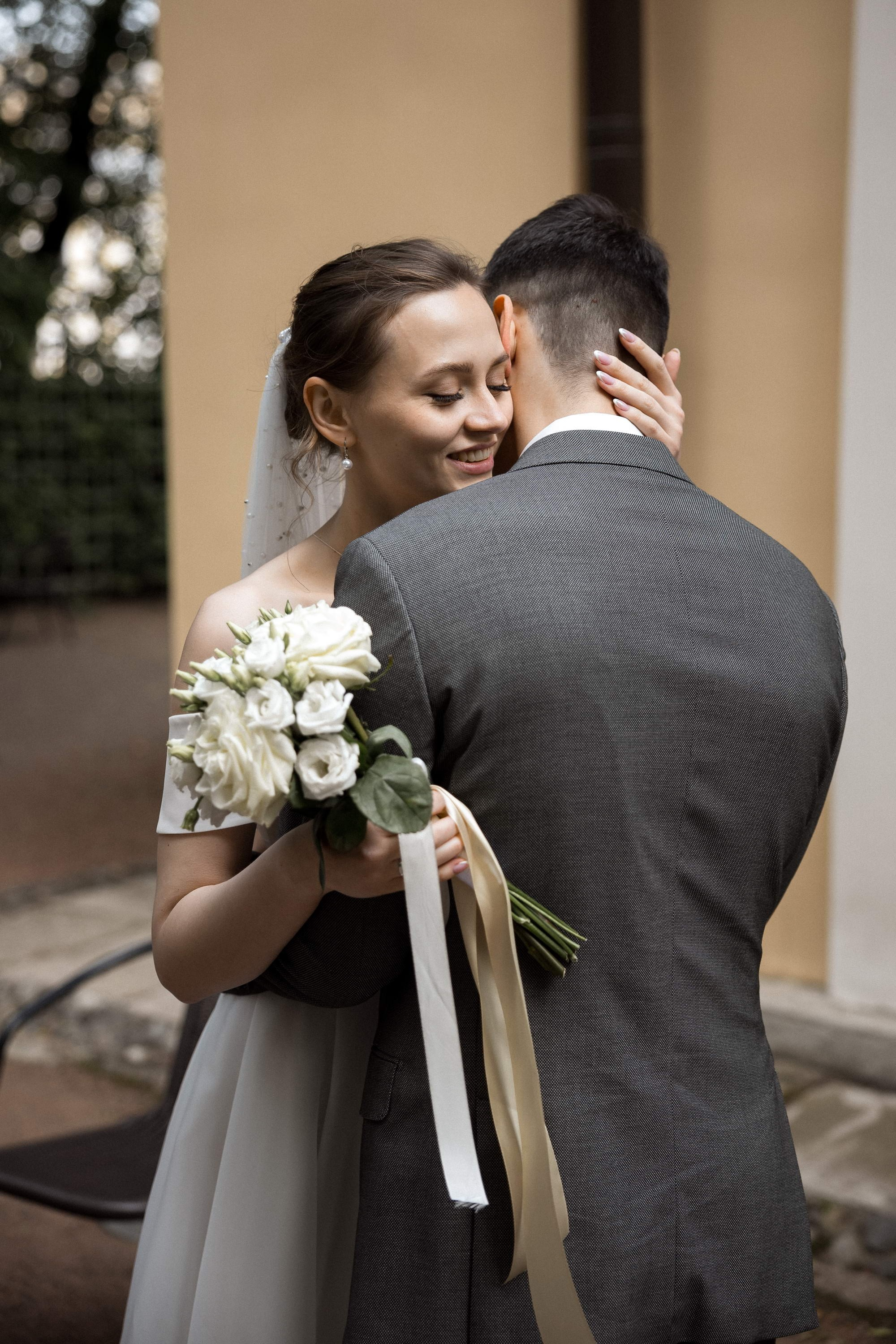 Искренняя любовь. Свадебный фотограф Игорь Брундасов 8PHOTO на свадьбу венчание загс СПб