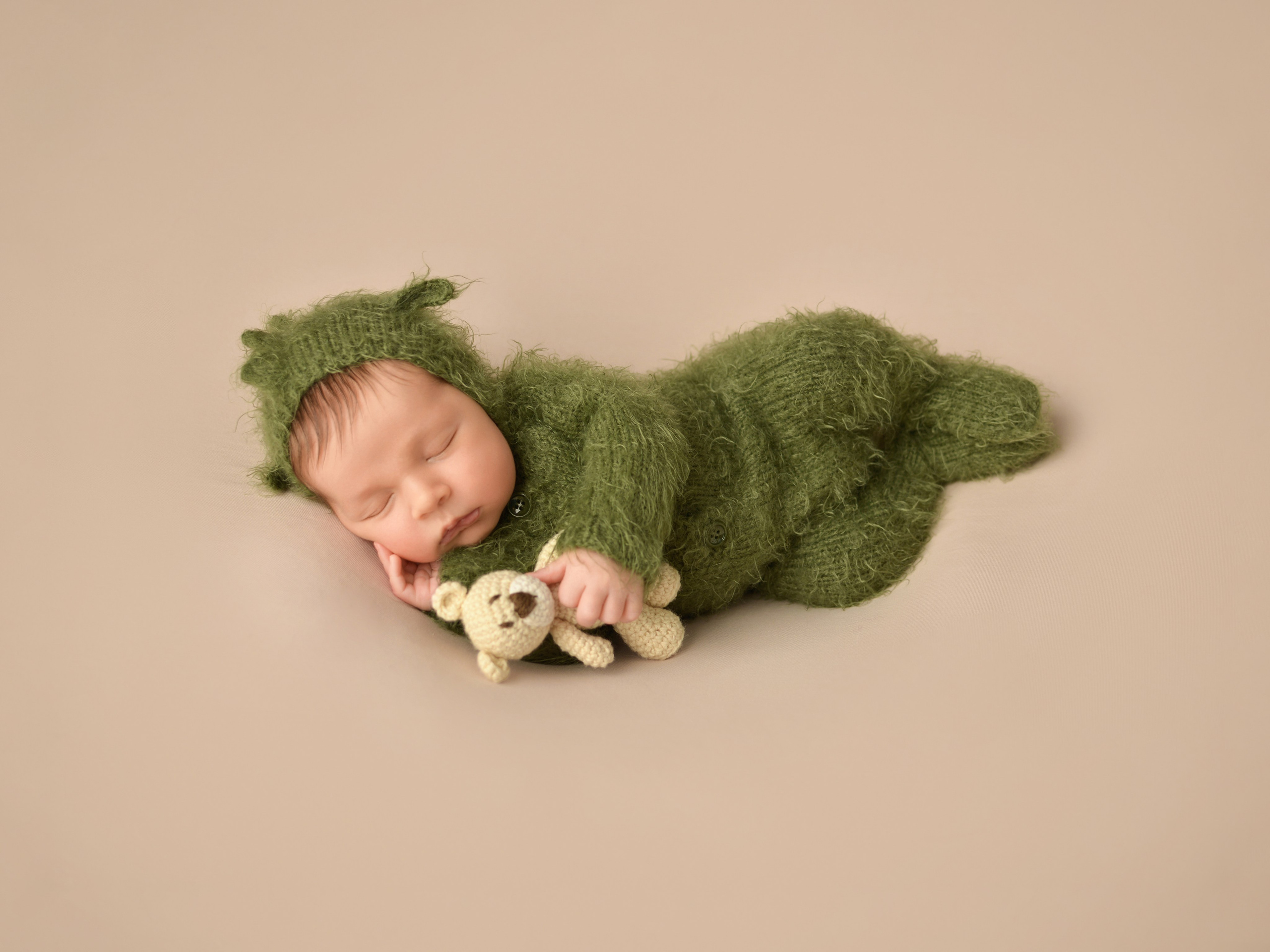 Фотосессия новорожденных Краснодар. Фотограф новорожденных Краснодар Малышенко Надежда