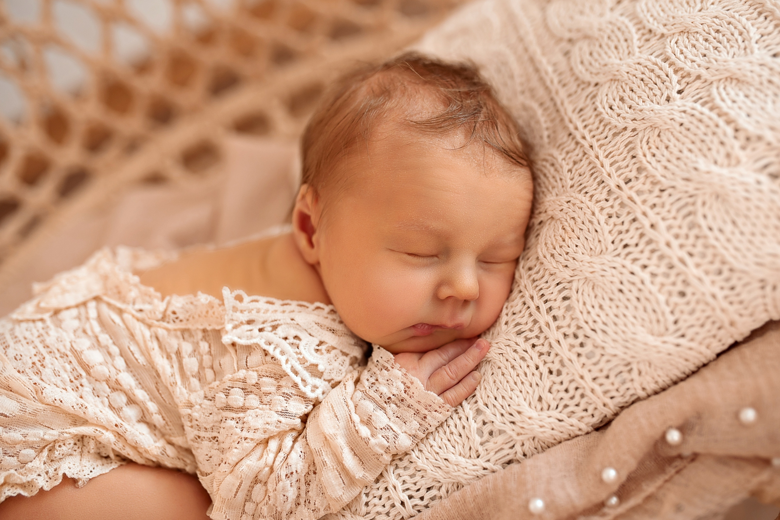 Новорожденные девочки. Фотограф новорожденных и детей до года в Челябинске Иванова Елена