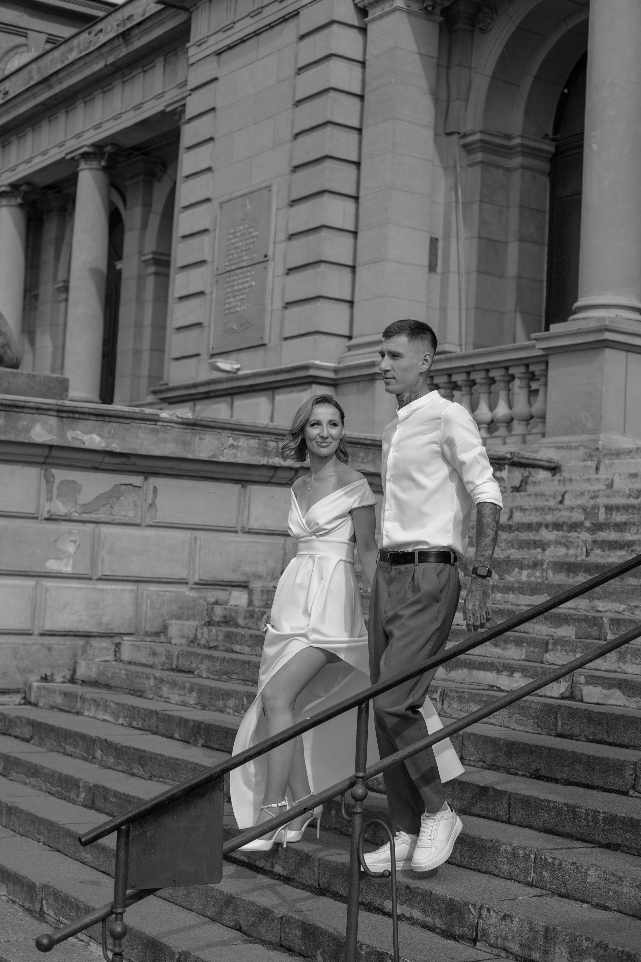 Саша и Вика. Биржевой сквер. Фотограф в Калининграде Решетникова Алина