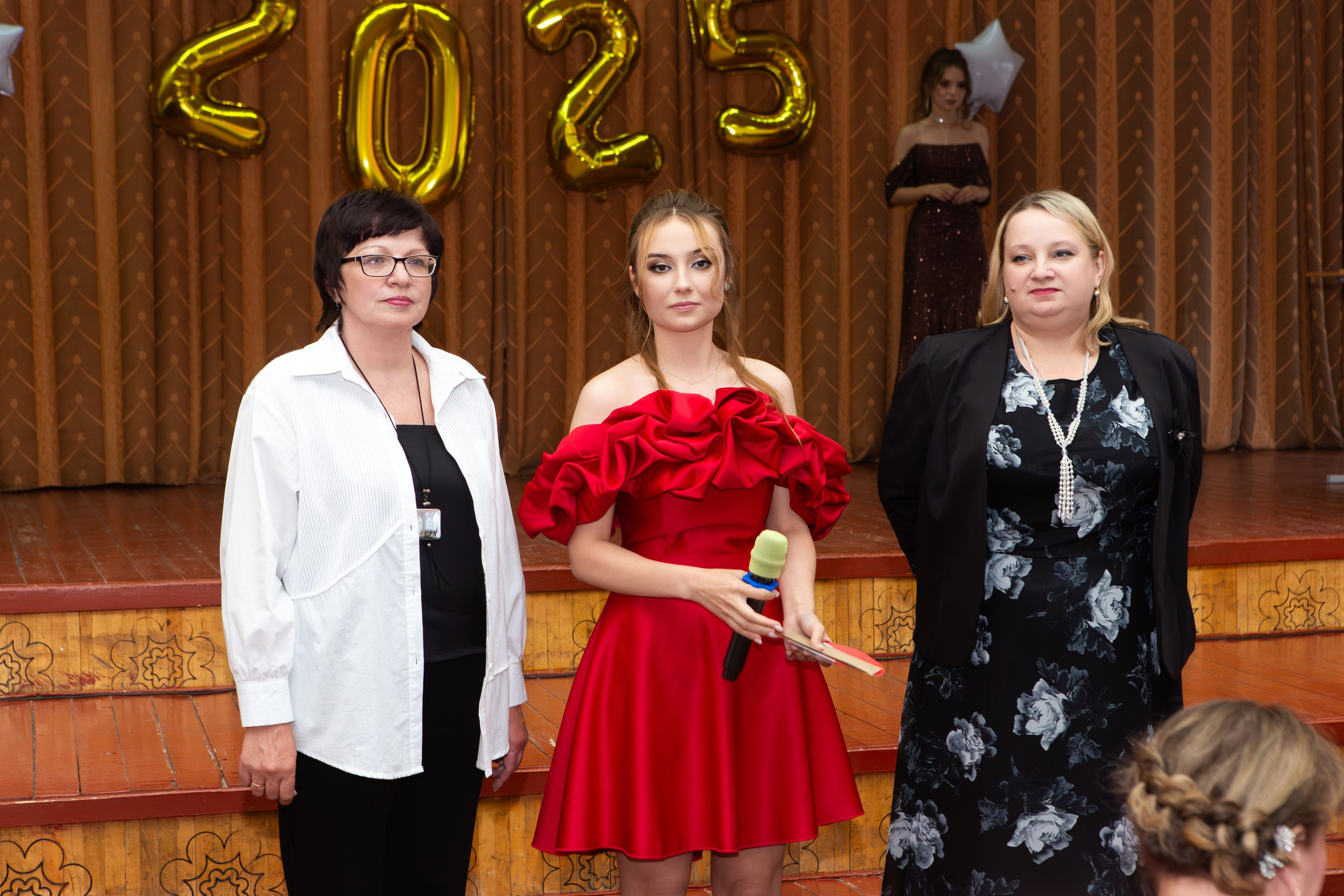 Вручение дипломов 2025 9 ШКОЛА МЦЕНСК. ТВОЙ АЛЬБОМ / ТВОИ ПРАВИЛА