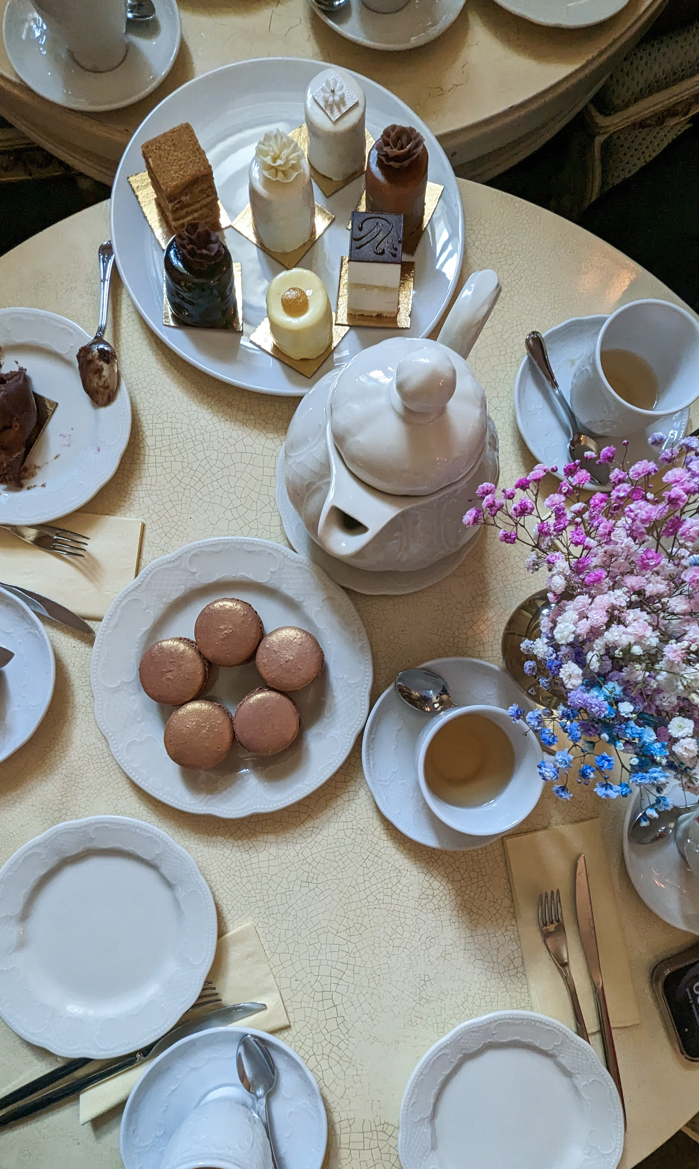 Кафе «Пушкинъ» и прогулка