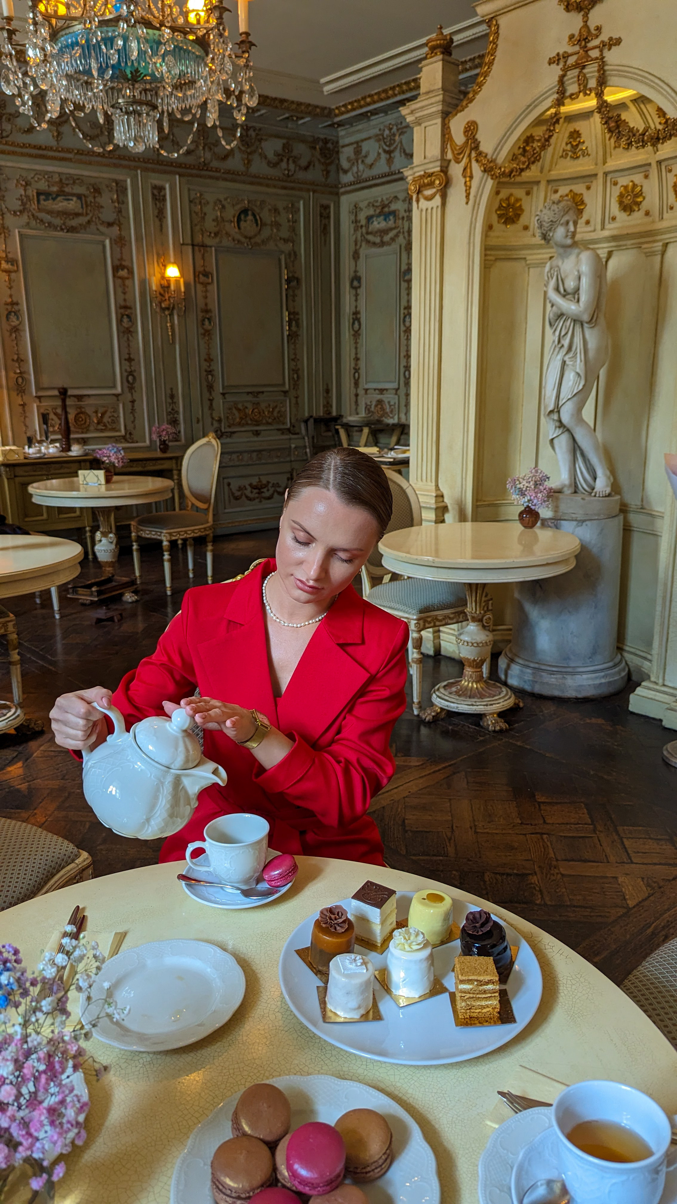 Кафе «Пушкинъ» и прогулка