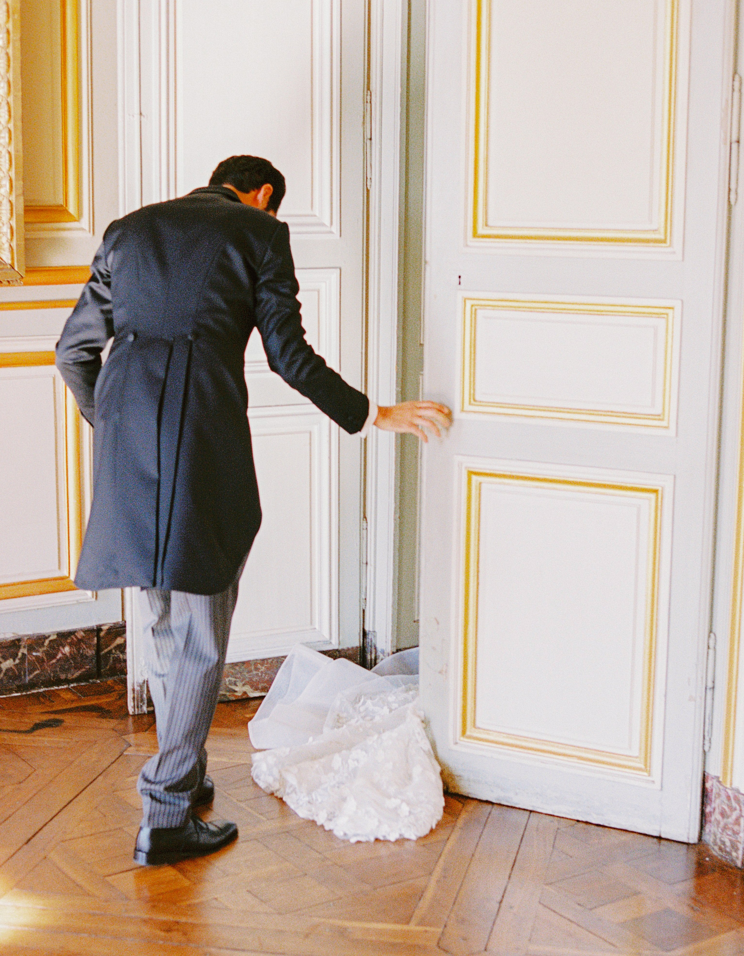 CHÂTEAU PRÈS DE PARIS. Светский свадебный фотограф в Москве и Европе Арсений Прусаков