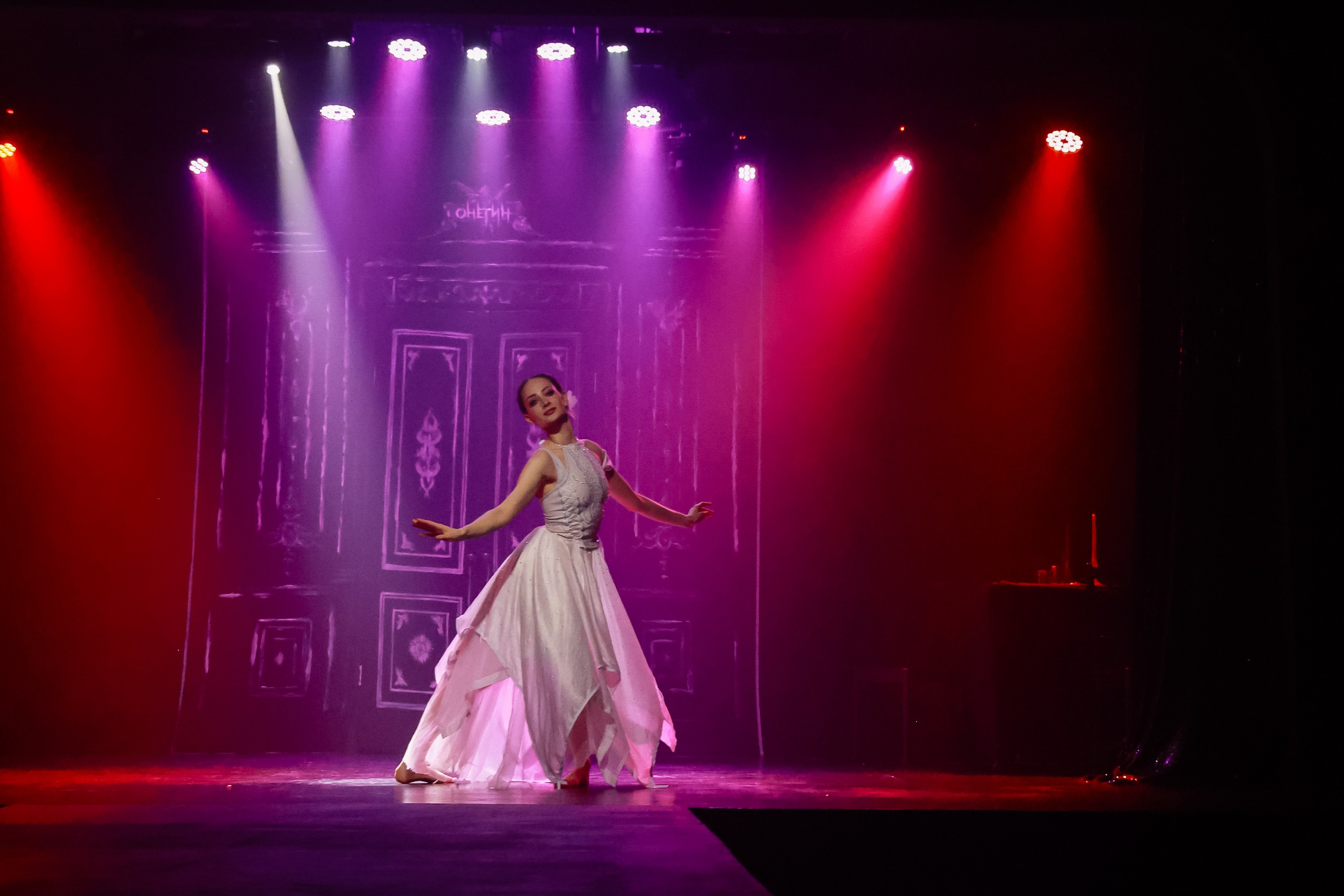 Пластический спектакль Онегин _ IVEX. Фотограф Юлия Мальцева