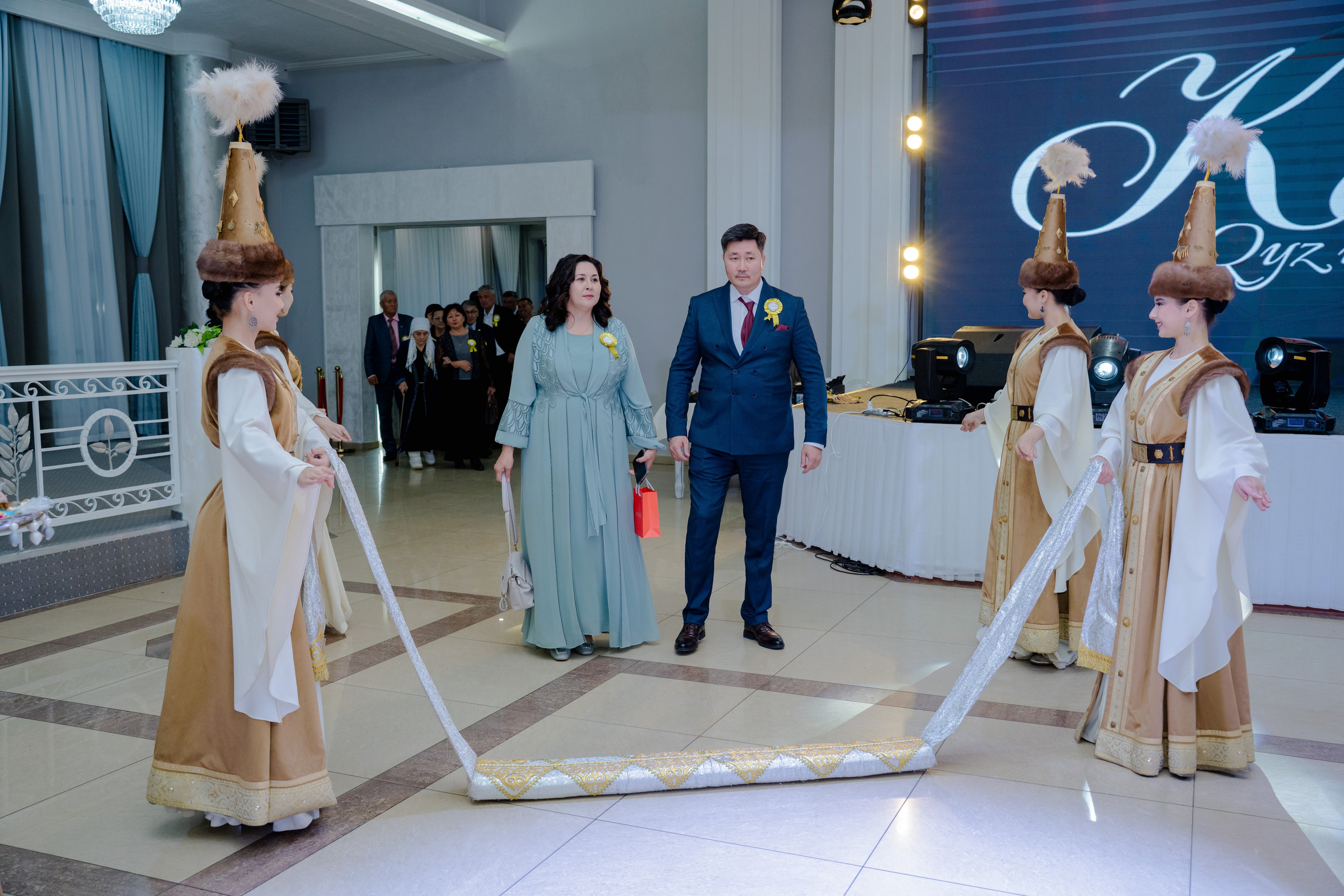 KAMILLA QYZ UZATU. Nomad media