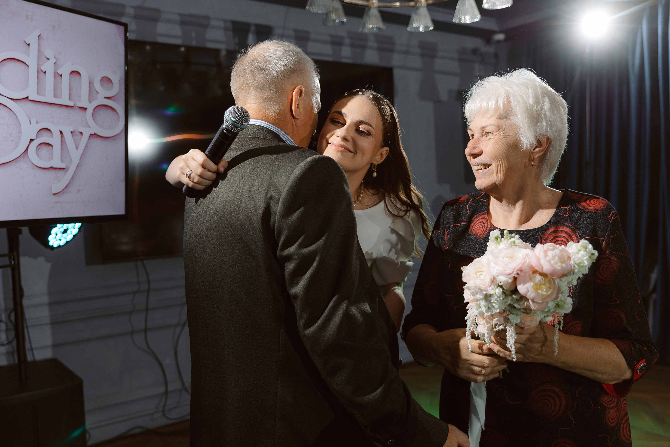 Autumn, swimming pool and love. Э Т О М Ы