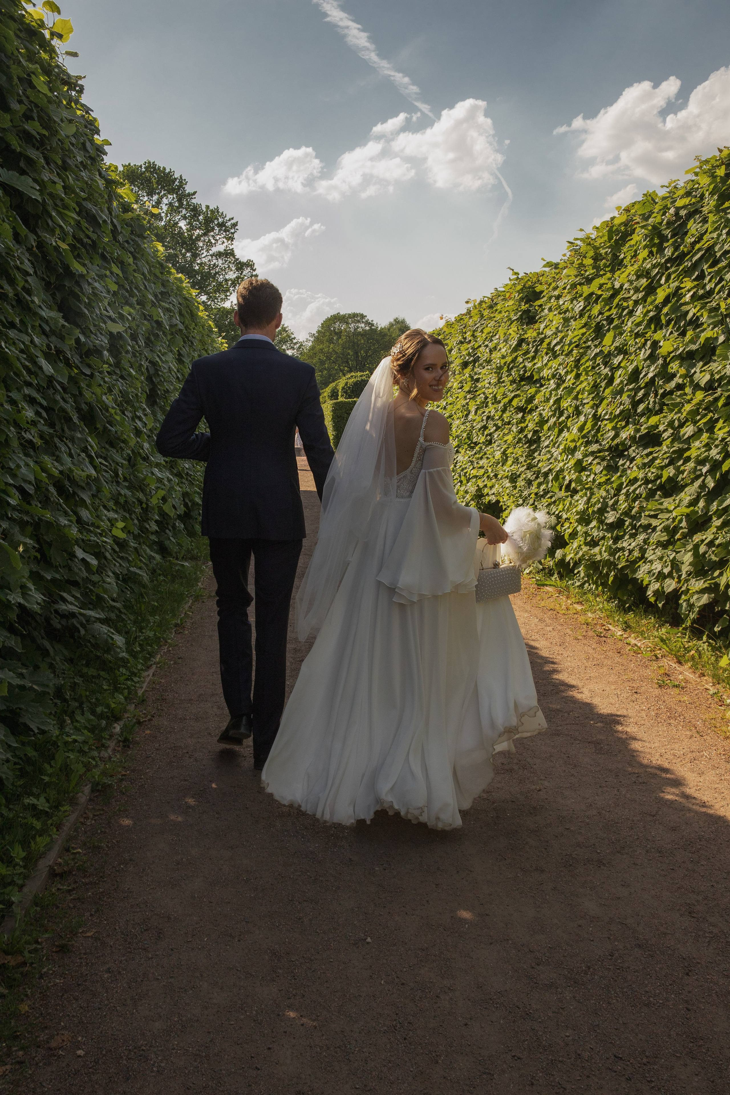 Летняя свадьба в Кусково. Свадебный и портретный фотограф в Москве Мария Кравченко