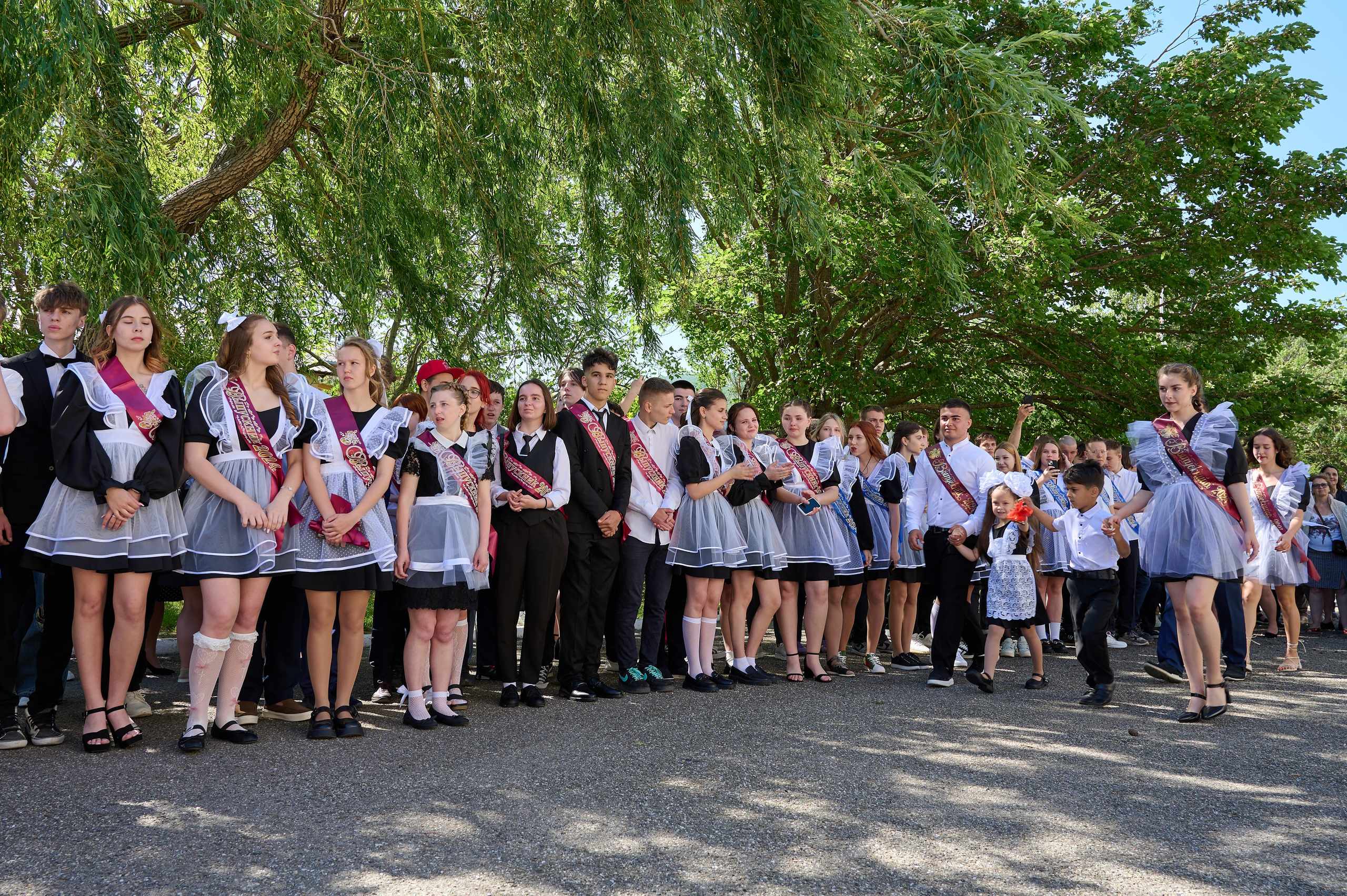Последний звонок. Жизнь курорта Кабардинка в фотографиях