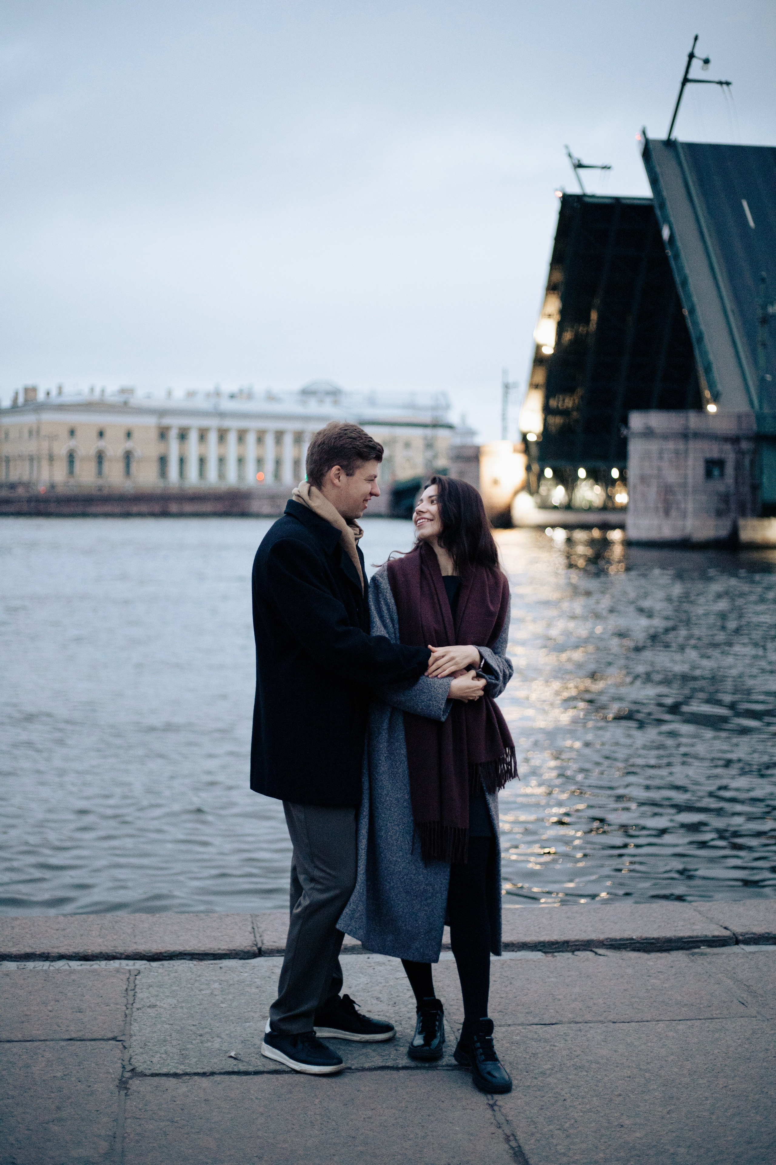 РАЗВОДНЫЕ. Петербургский фотограф — Рия