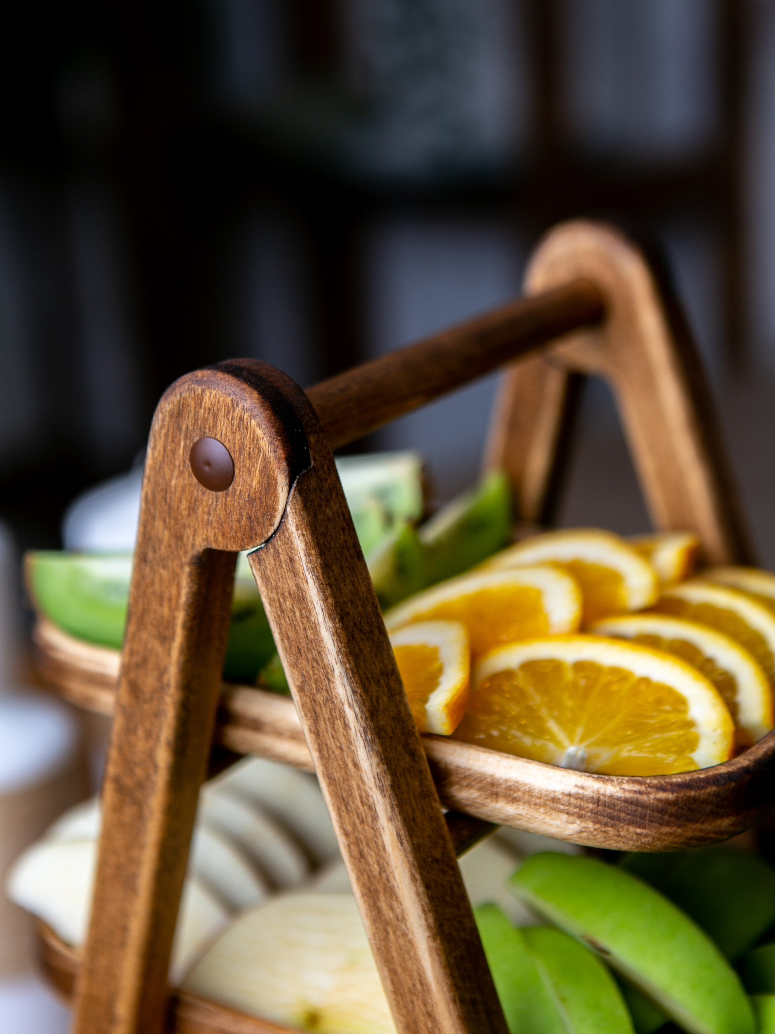 Подносы и этажерки. Контент фотограф, съемка для маркетплейсов, фуд съемка и репортажи в Новосибирске Ралия Галеева