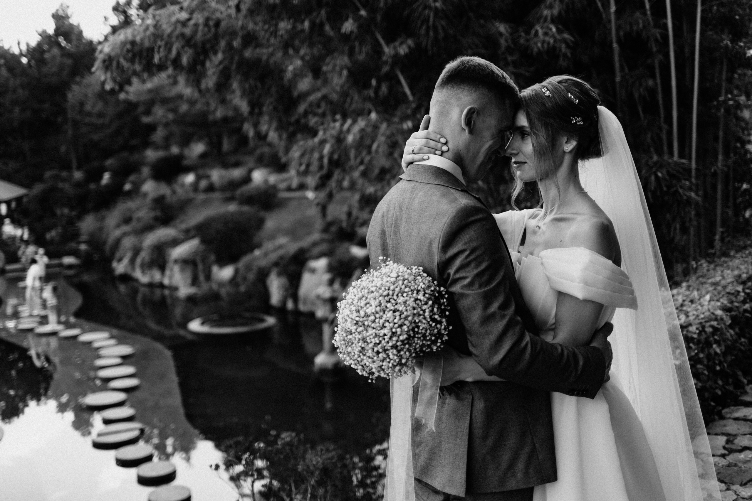 Свадебный фотограф в Крыму Алексей Карасёв