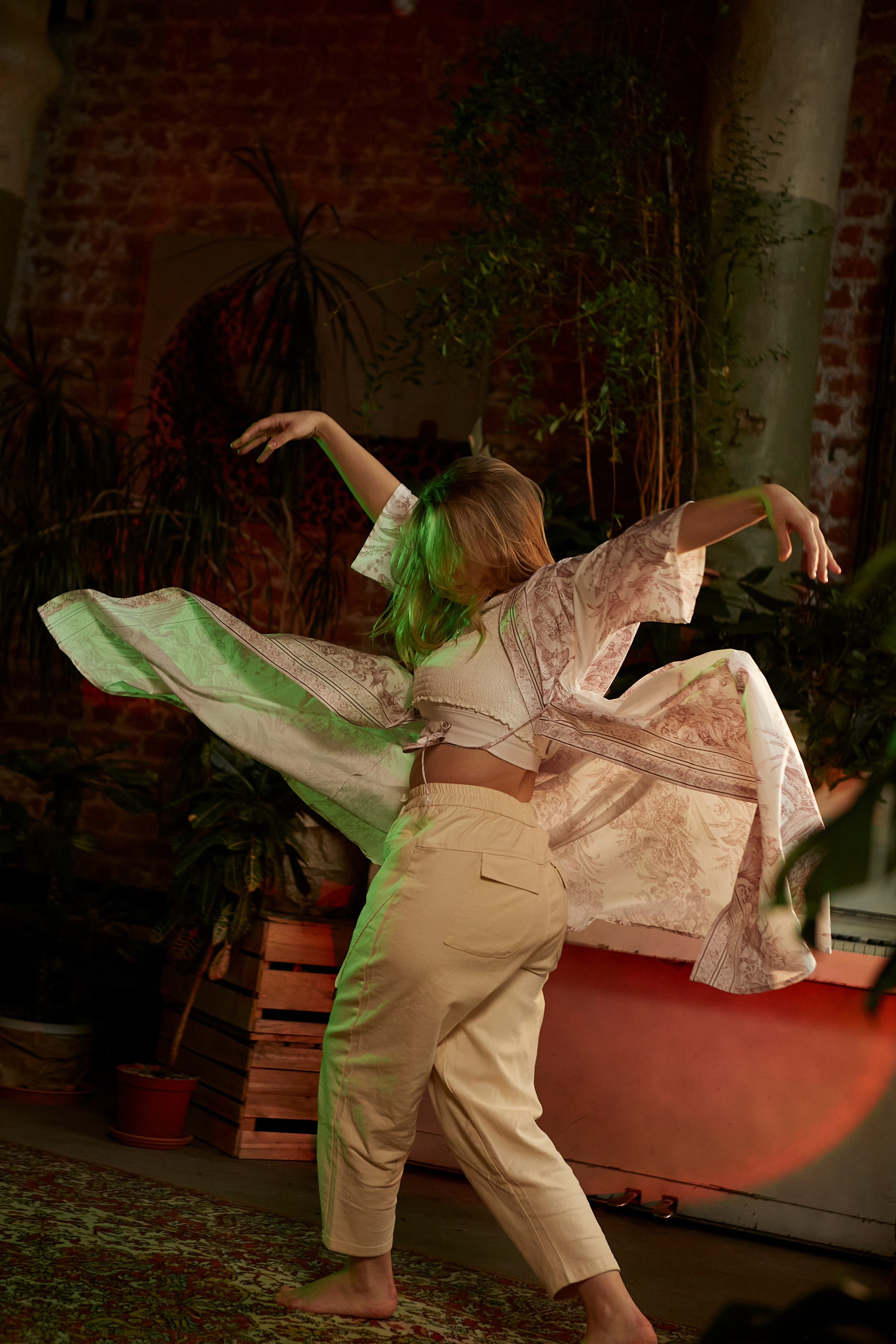 Танцевальный перфоманс. Анастасия Зобнинá — фотограф в Санкт-Петербурге/СПб