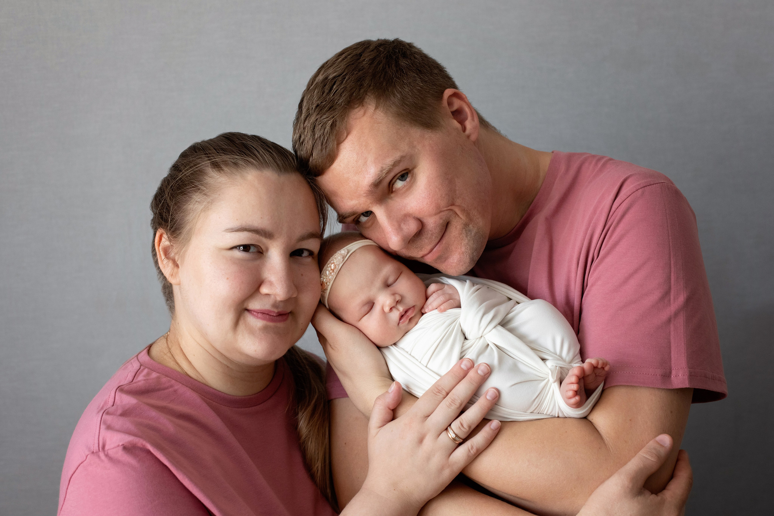 Елена + Евгений = Полина Итого. Фотограф новорожденных в Екатеринбурге Татьяна Продан