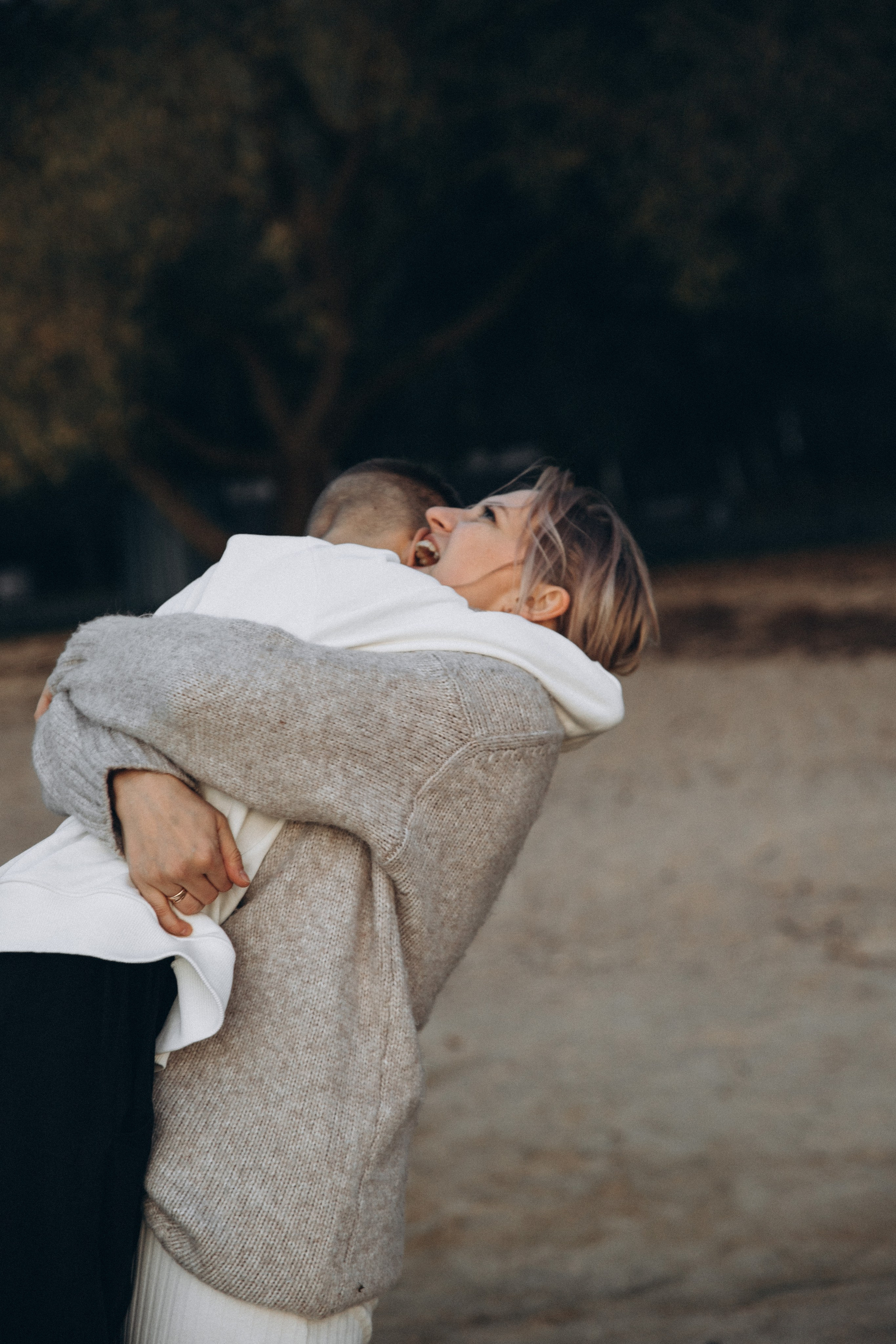 Большая семья на маленьком море. Репортажный и детский фотограф в Минске