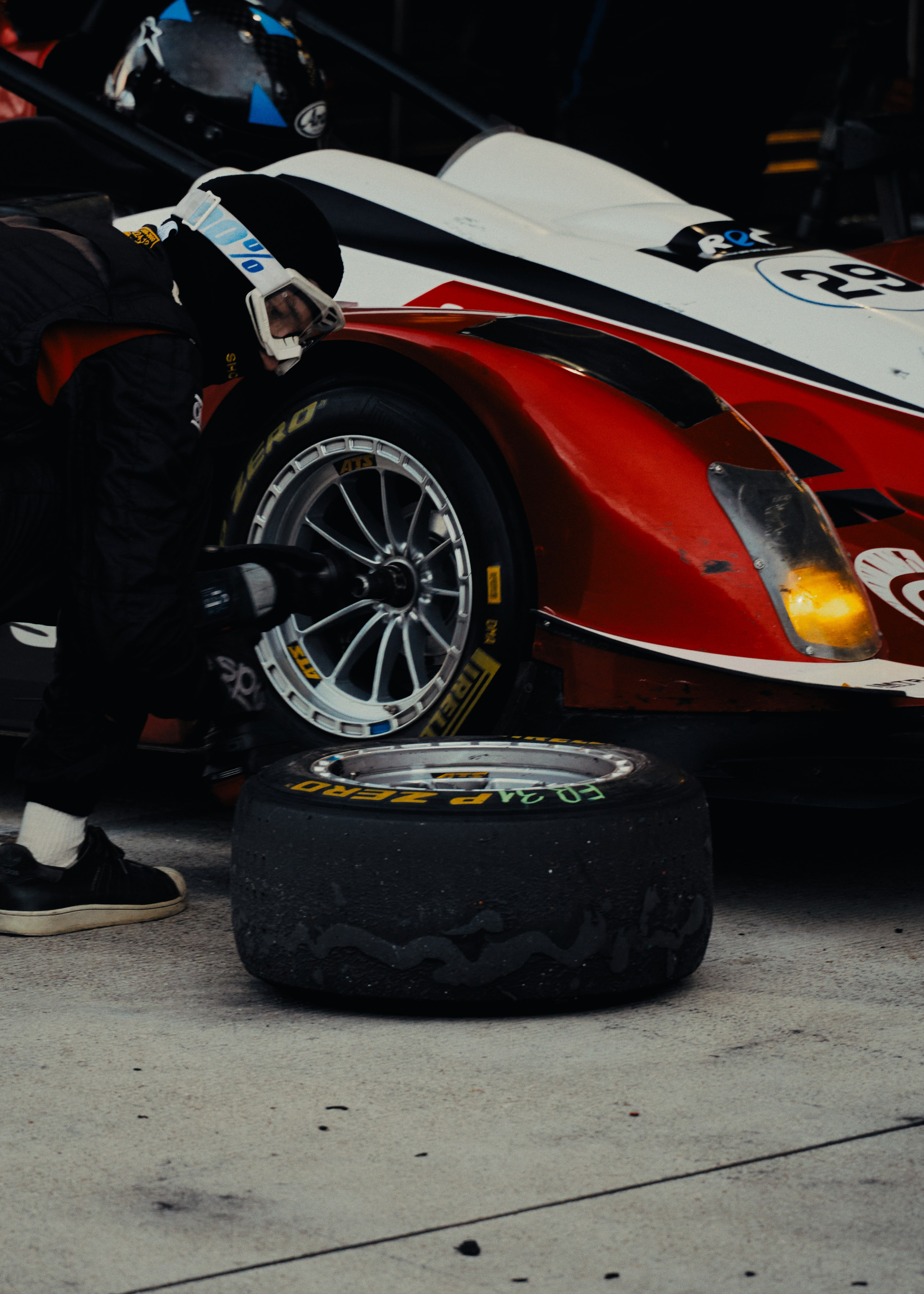 REC 2025. Автомобильный и коммерческий фотограф Москва