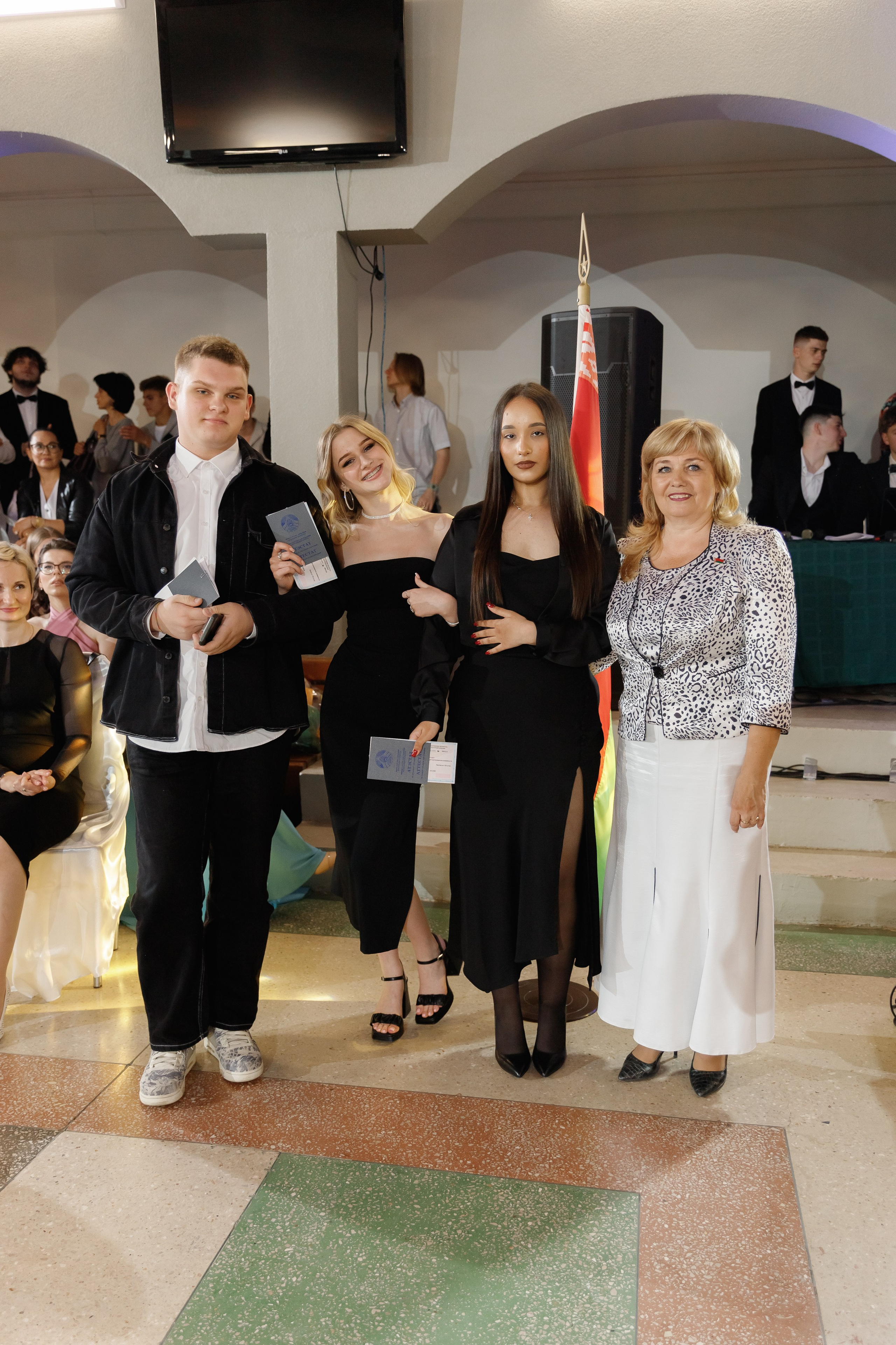 Школьный выпускной 2023 год в Минске. Свадебный фотограф в Минске/Беларуси Сергей Спиридонов