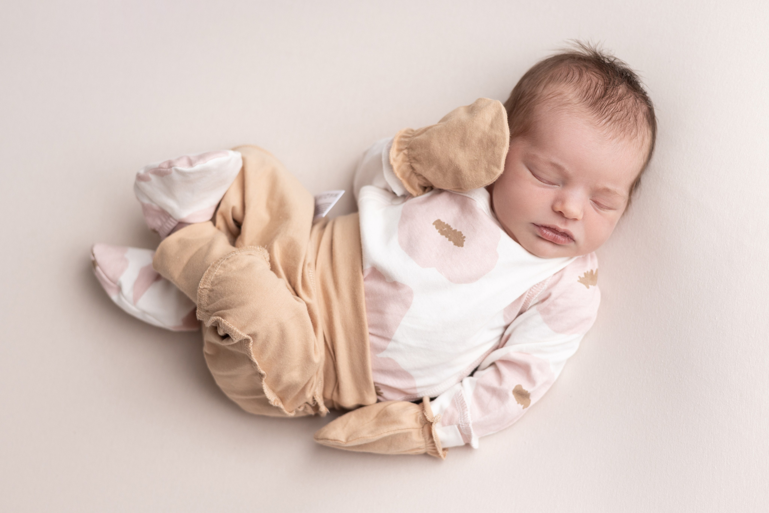 Happy Baby. Станисис Мила • Ньюборн фотограф в Москве