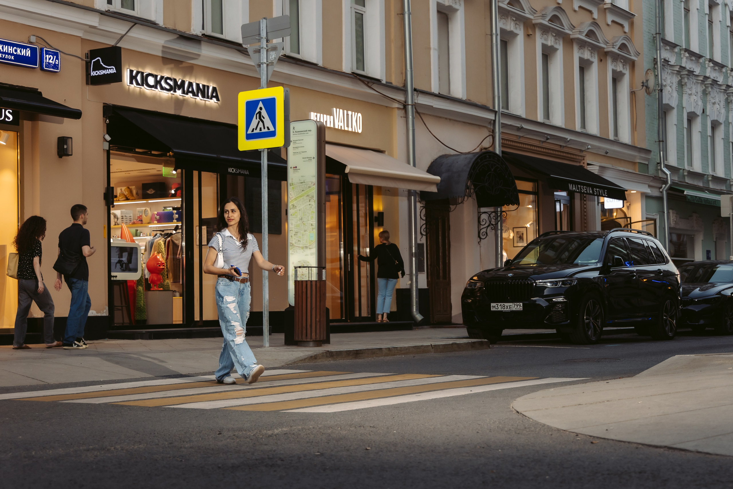 Фото прогулка Зенфира. Свадебный Фотограф в Москве Гор Магтагян