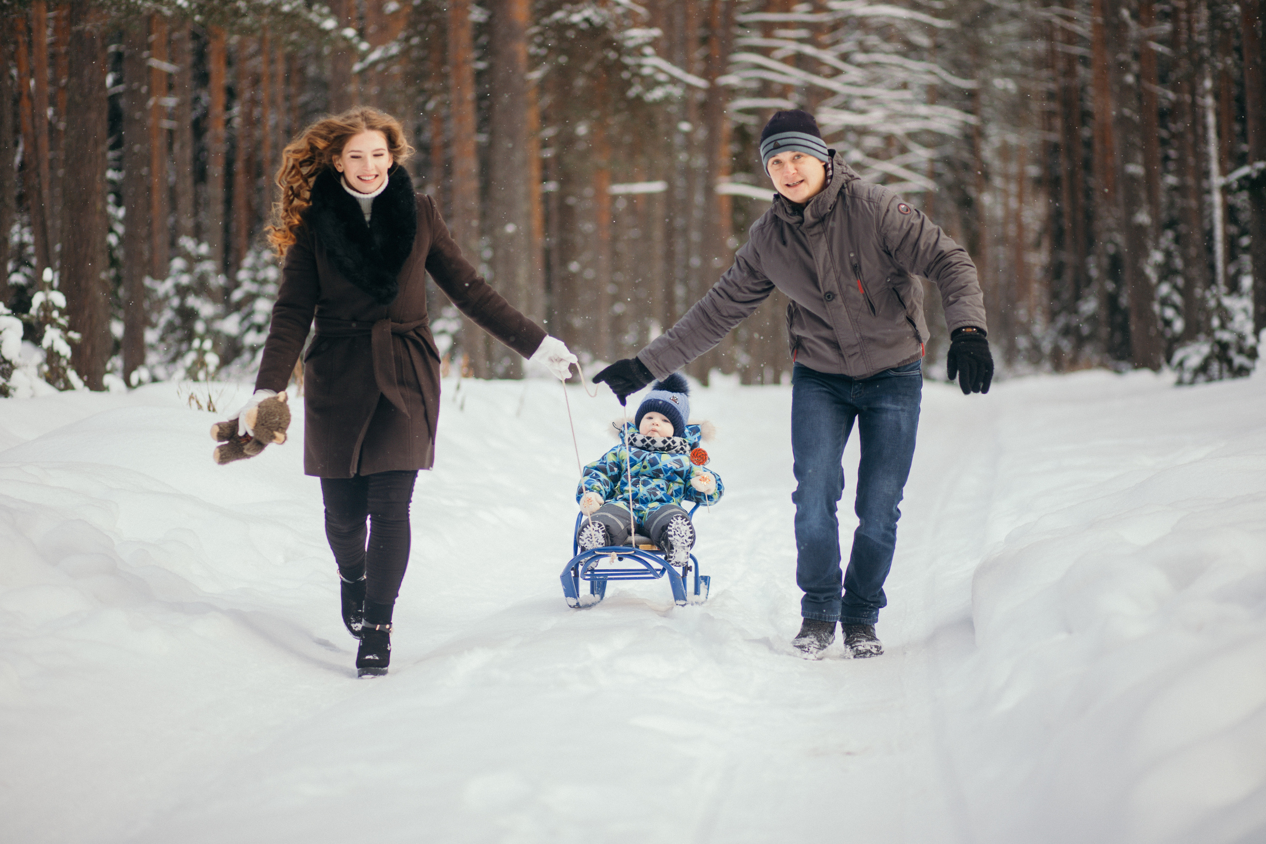 Зимняя прогулка. История про Дениса, Любу и малыша Алексея. Семейный фотограф в Вышнем Волочке — Ульяна Иванова | Фотосессии для всей семьи
