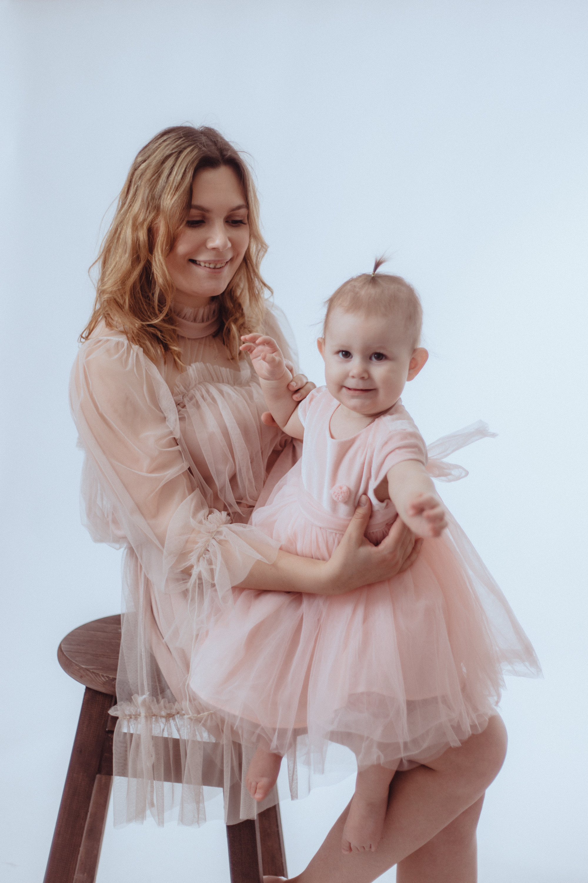 Алеся и Мирослава. Семейный фотограф в Вышнем Волочке — Ульяна Иванова | Фотосессии для всей семьи