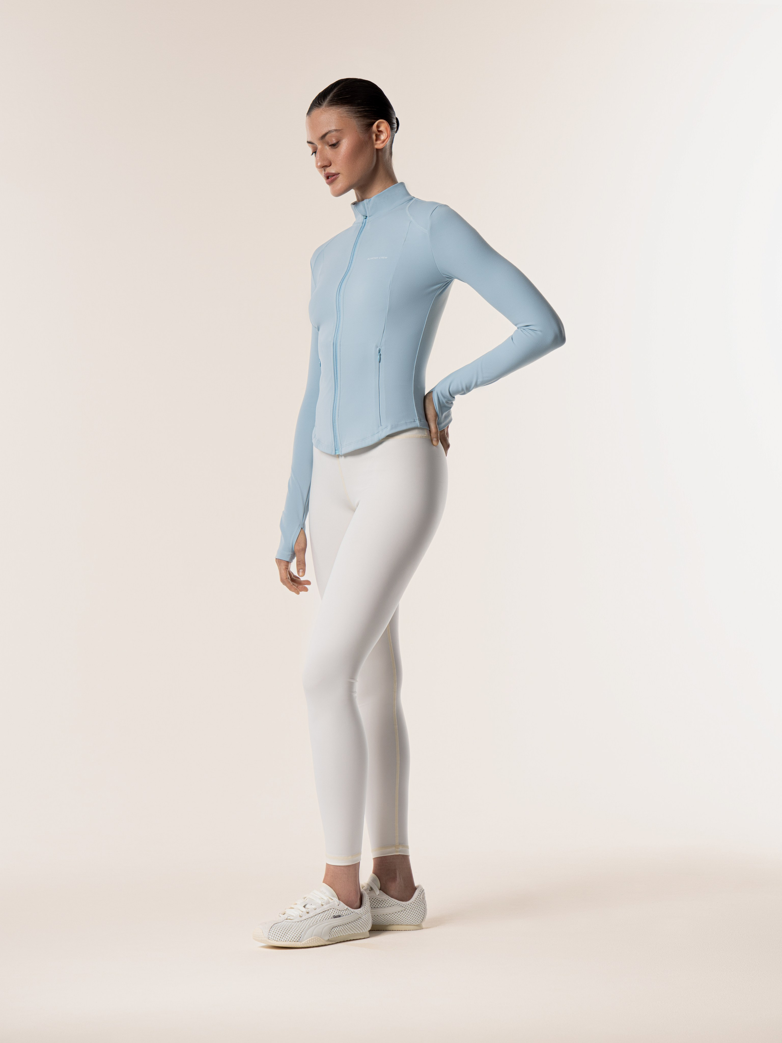 Almond Crew. Fashion фотограф и Арт директор. Санкт-Петербург и Москва