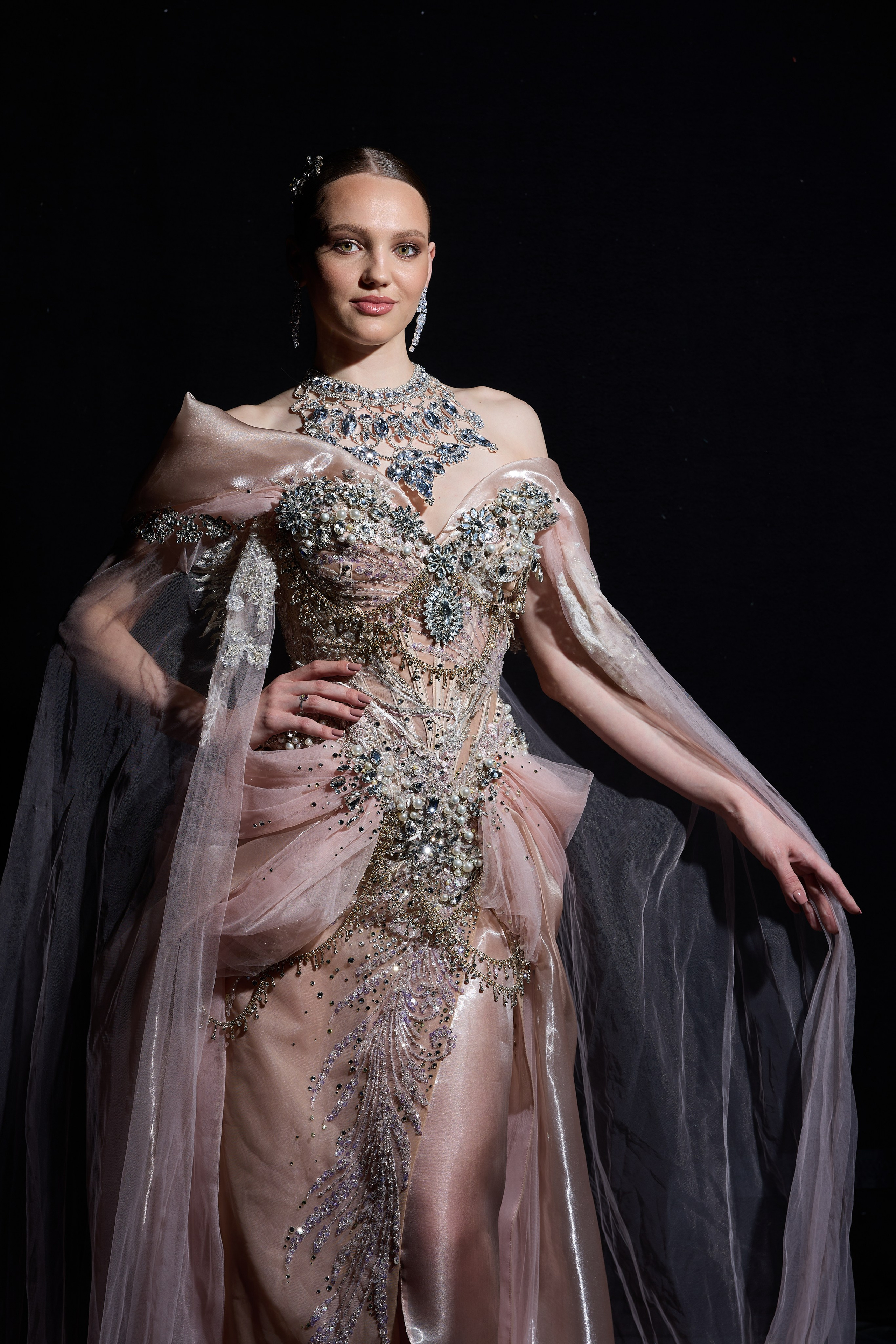 Платье города 2026