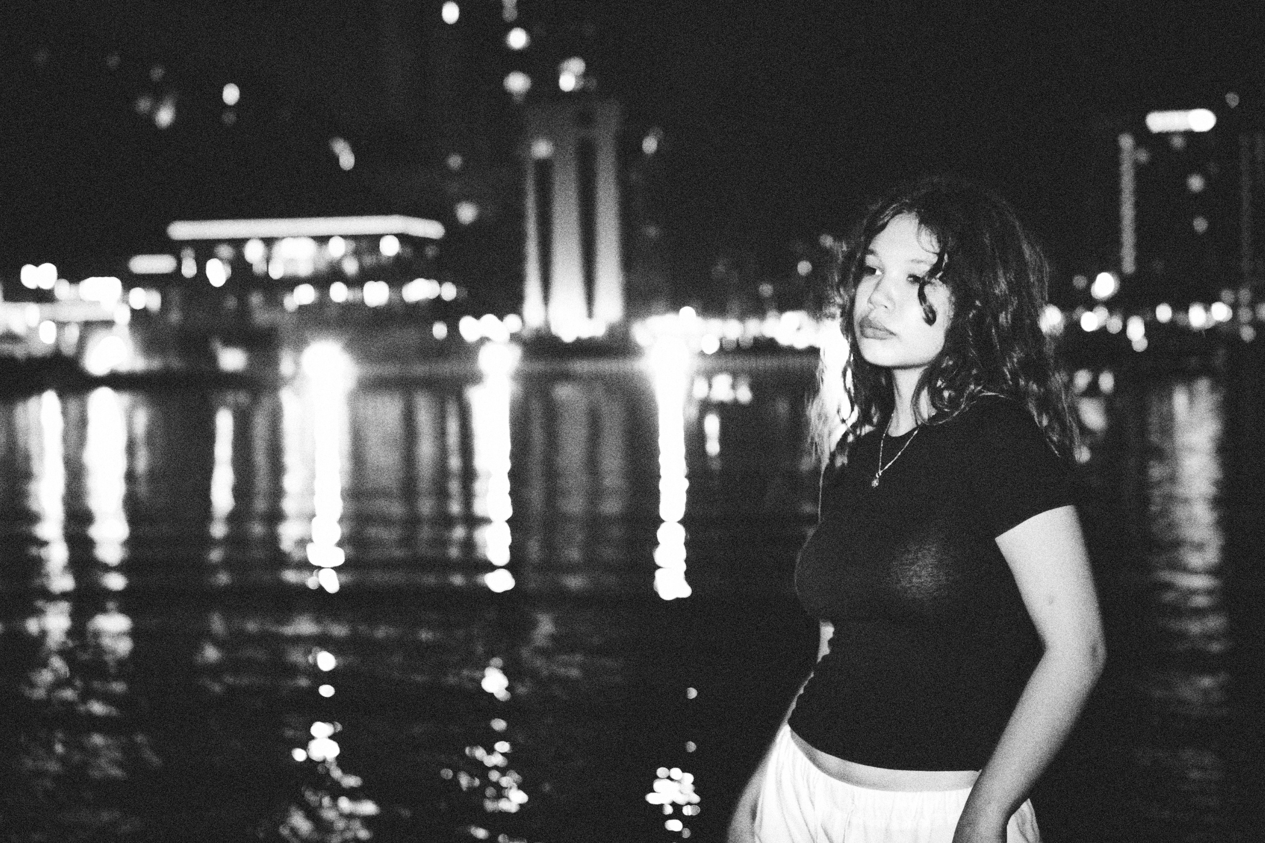 Ночная Фотосессия Софа. Фэшн-фотография и портреты в Владивостоке. Превращаю съёмку в повествование — создаю образы с сюжетом, которые остаются в памяти