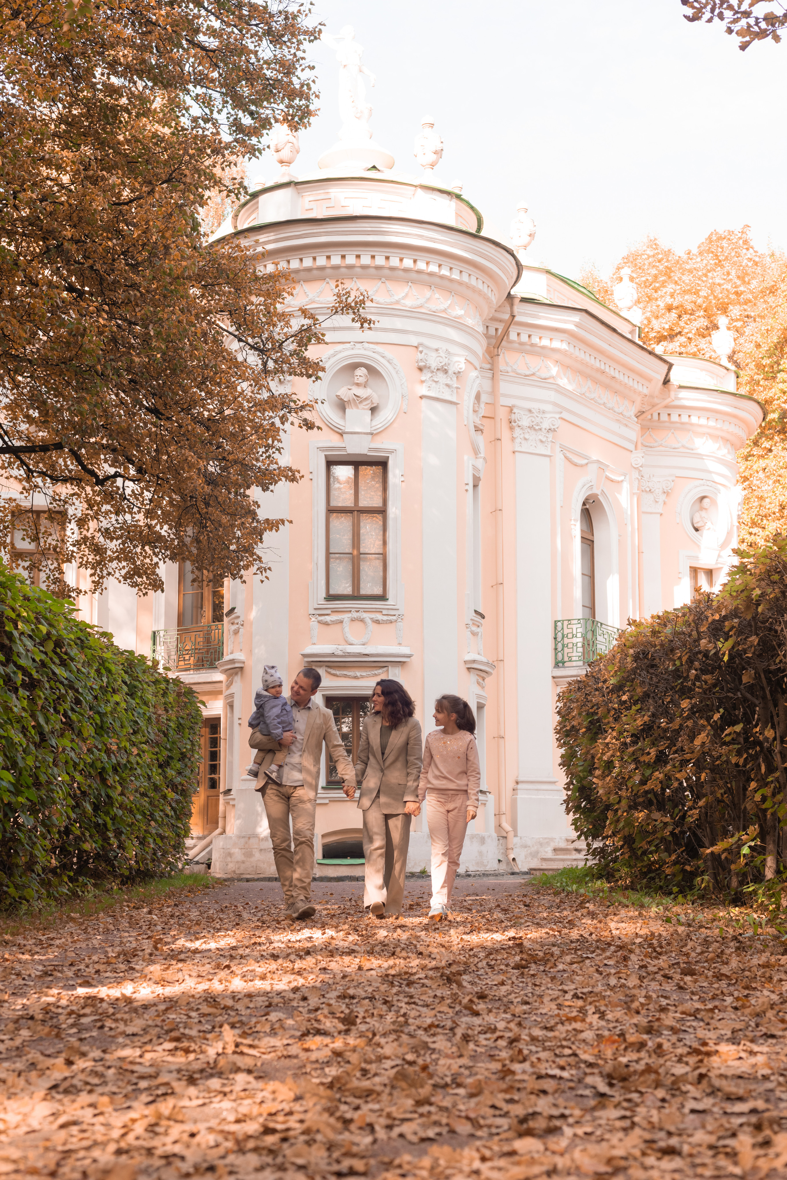 Семейные фотосессии в студии и на природе. Фотограф в Москве и области Синенкова Екатерина