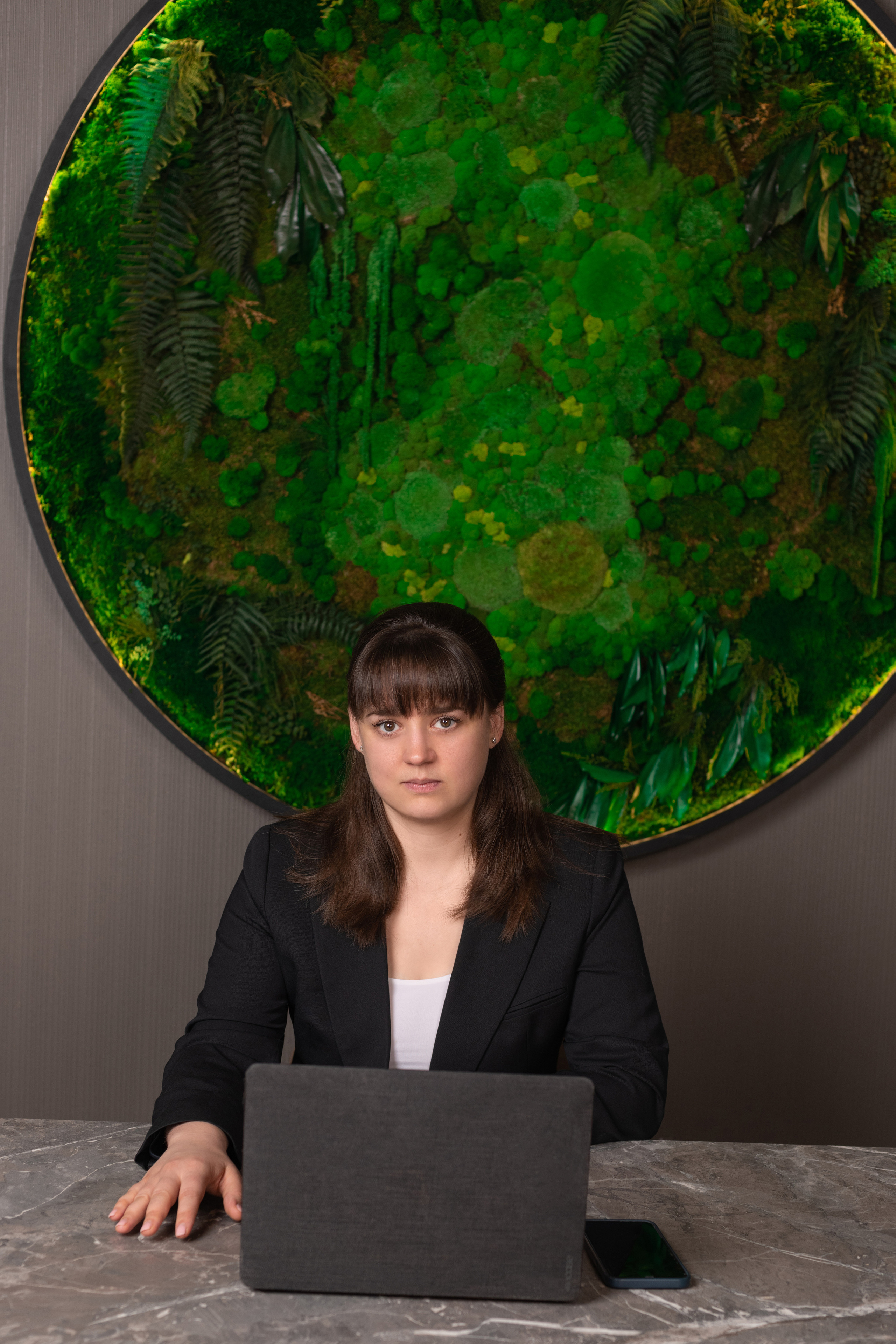 Фотосъёмка сотрудников, деловой женский и мужской портрет. Фотограф в Москве и области Синенкова Екатерина