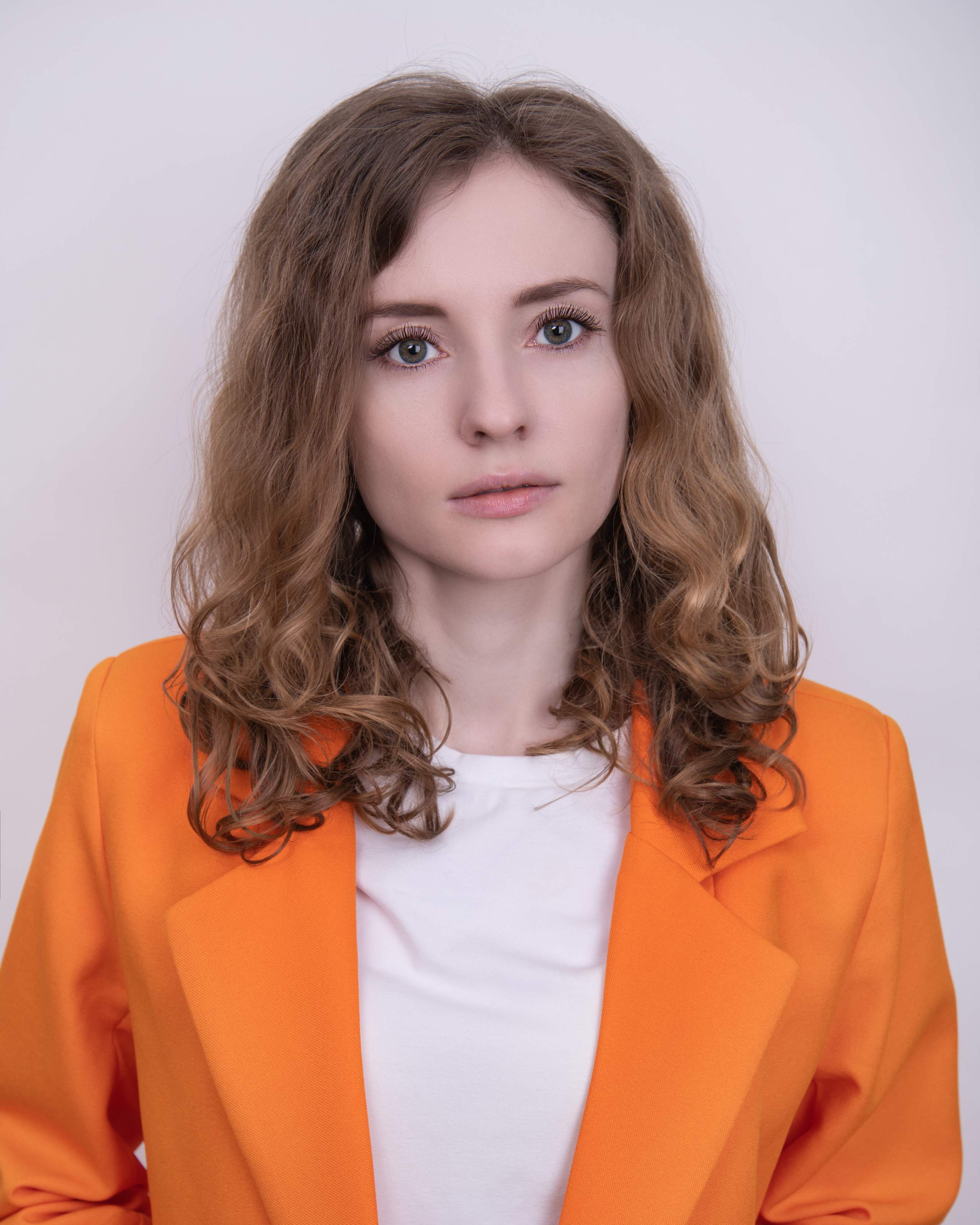 Фотосъёмка сотрудников, деловой женский и мужской портрет. Фотограф в Москве и области Синенкова Екатерина