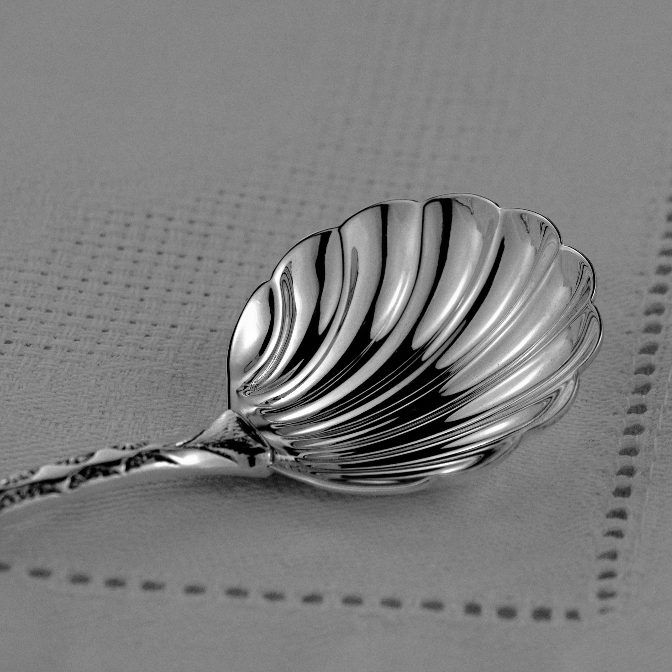 Фотосъемка ювелирных украшений и бижутерии, столовых приборов. Фотограф в Москве и области Синенкова Екатерина