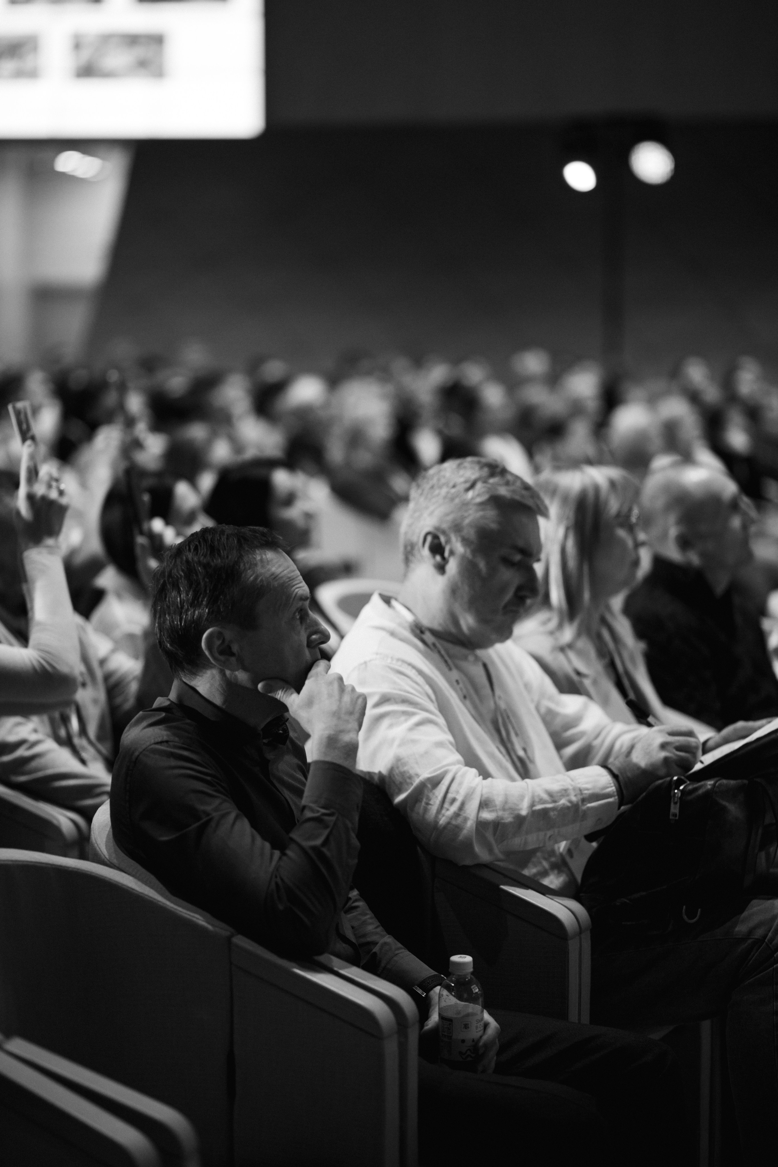 L Buro / Go Smart / Экспо Skolkovo. Nadezhdin Studio