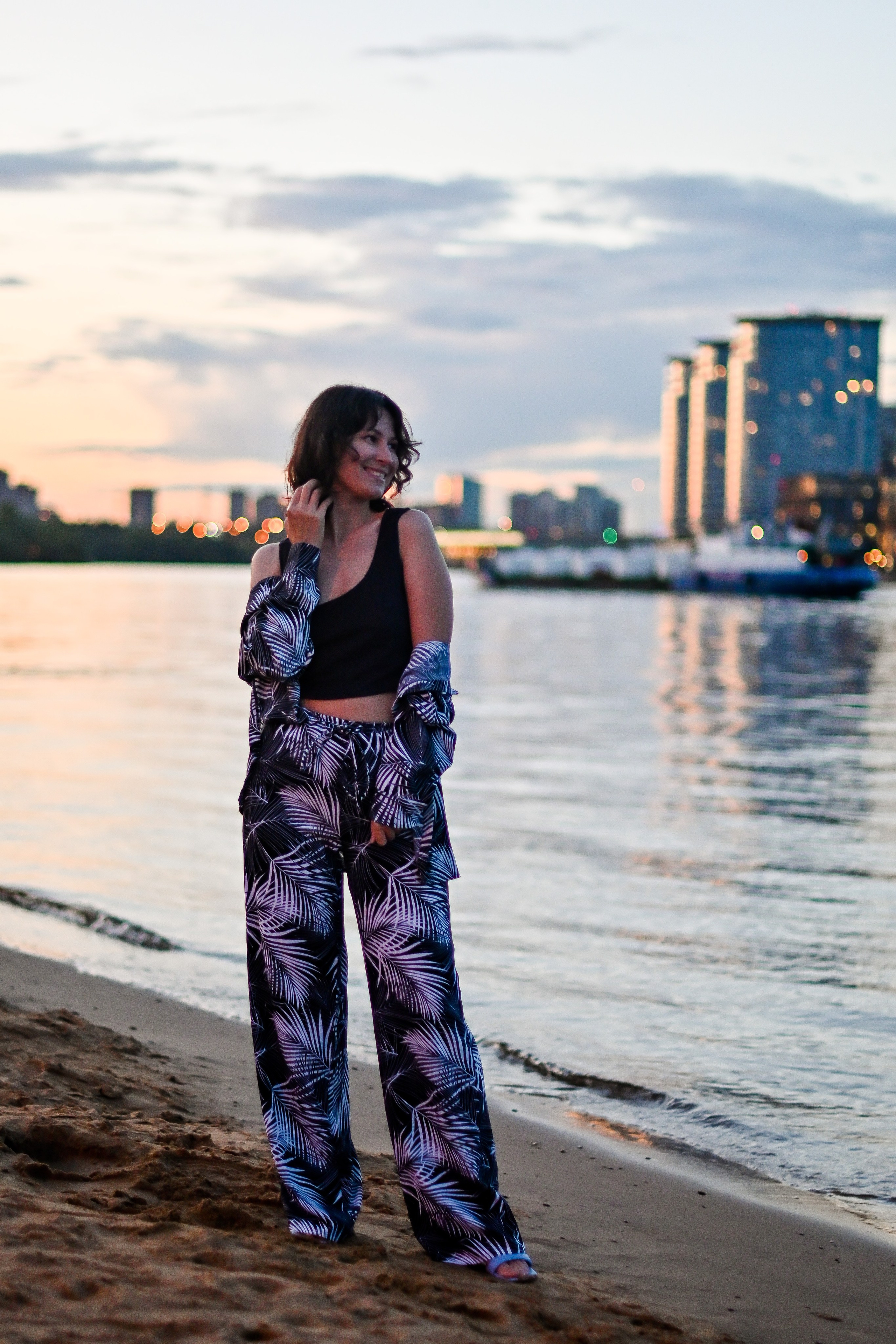 LUSYA. Фотограф для бизнесконтента, репортажей и семейного альбома в Москве