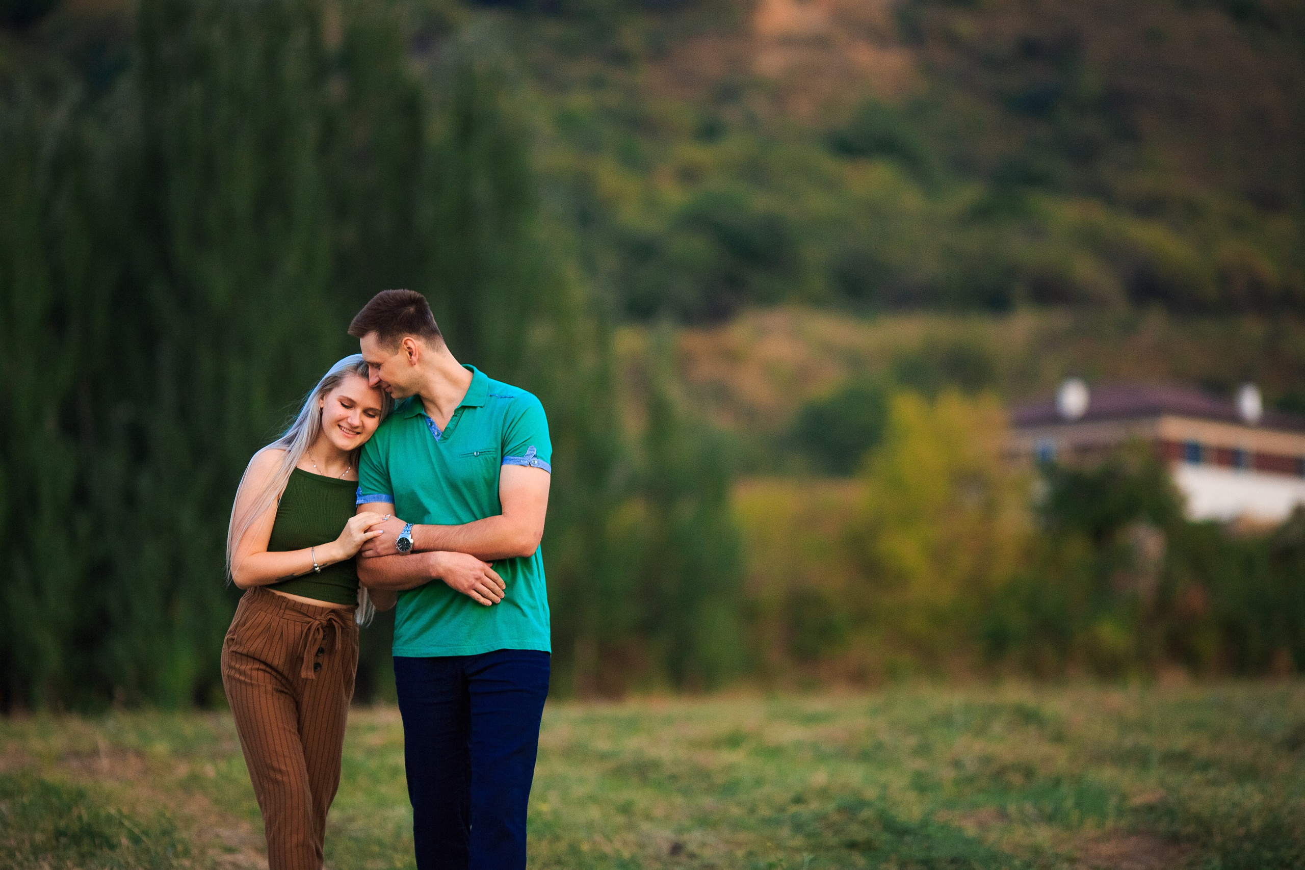 Фотосессия в стогах Алматы. Свадебный и семейный фотограф в Алматы Алексей Балышев