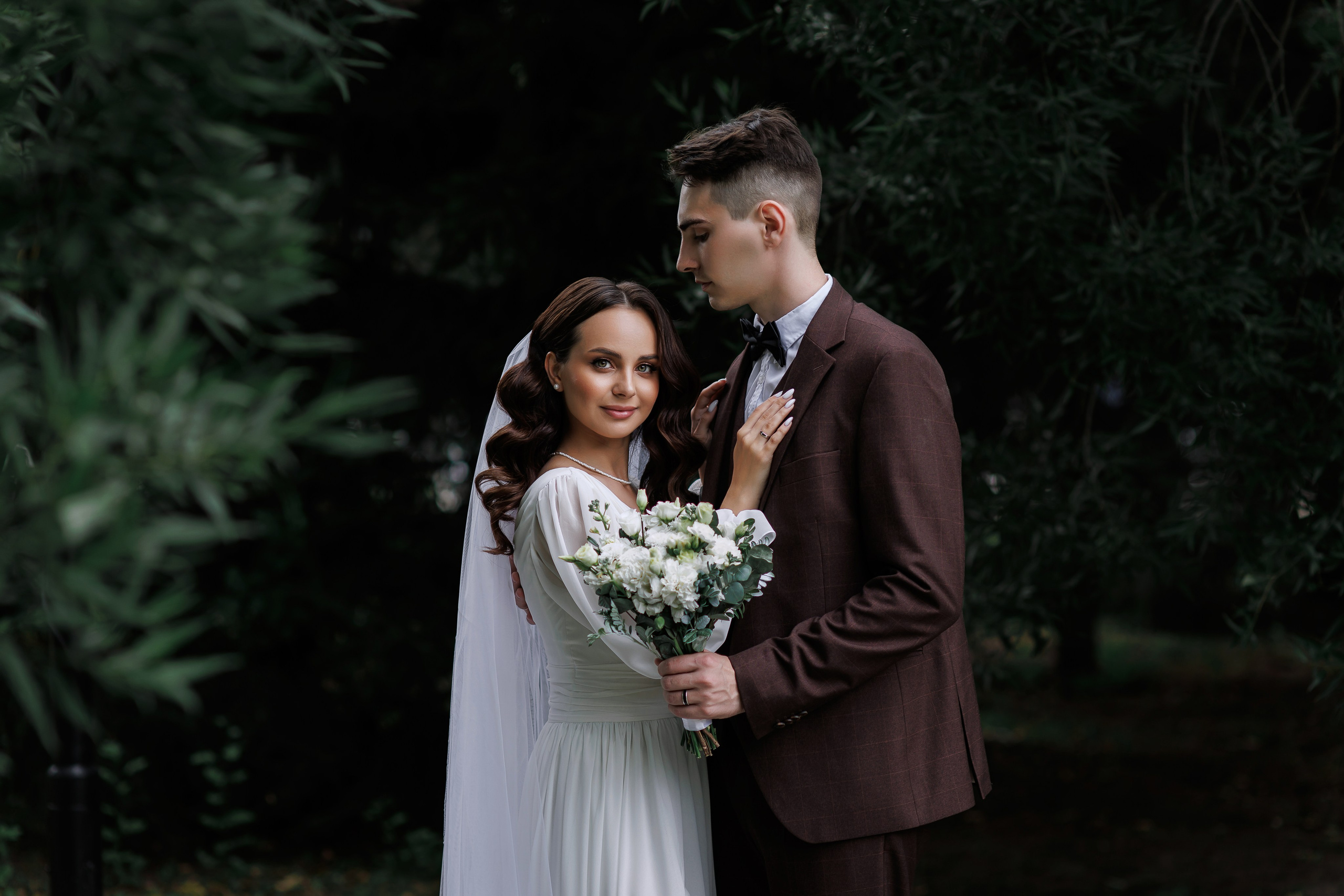 Екатерина и Денис. Свадебный фотограф в Омске Яна Савина