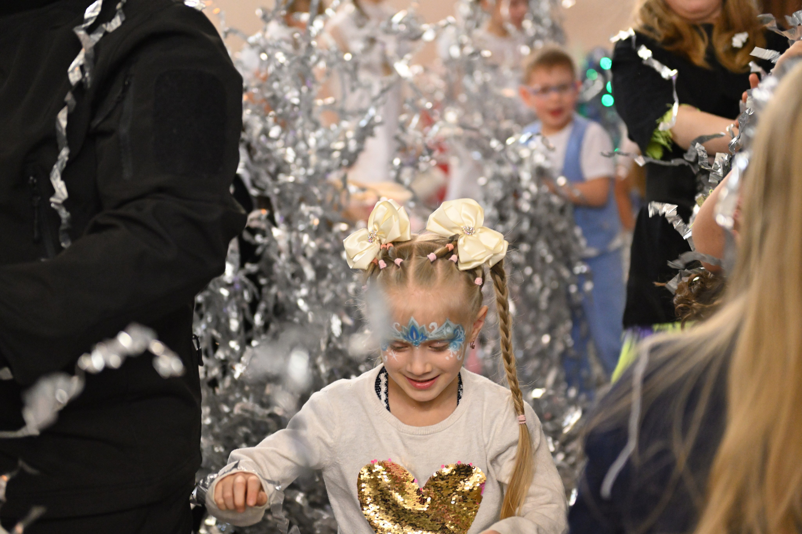 2025-12-14 Танцы. Снежинск фото Андрианов