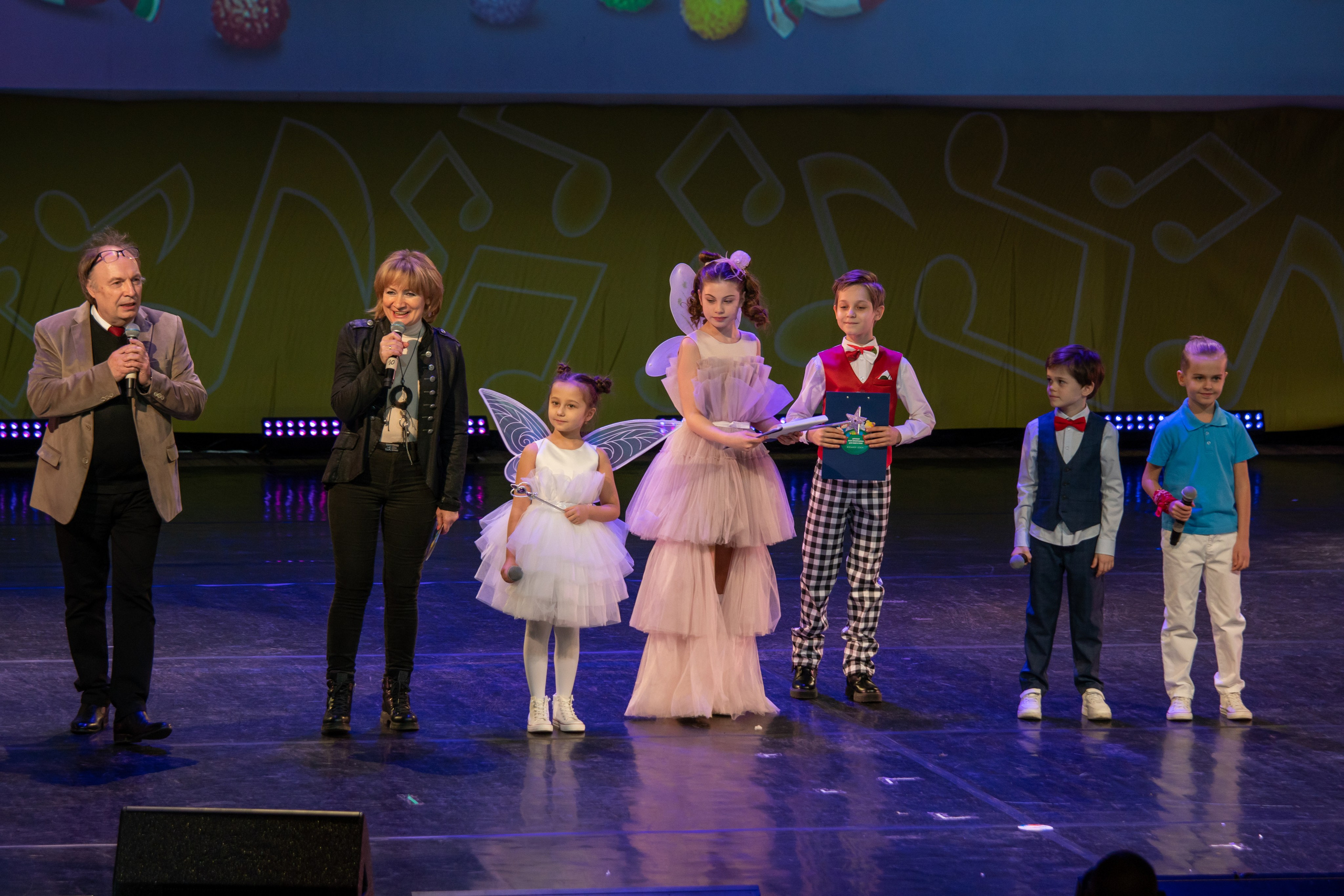 Съёмка концерта для Домисольки, большой концертный зал Космос. «Студия DRONAVT`s» — видеосъёмка и фотография г. Москва